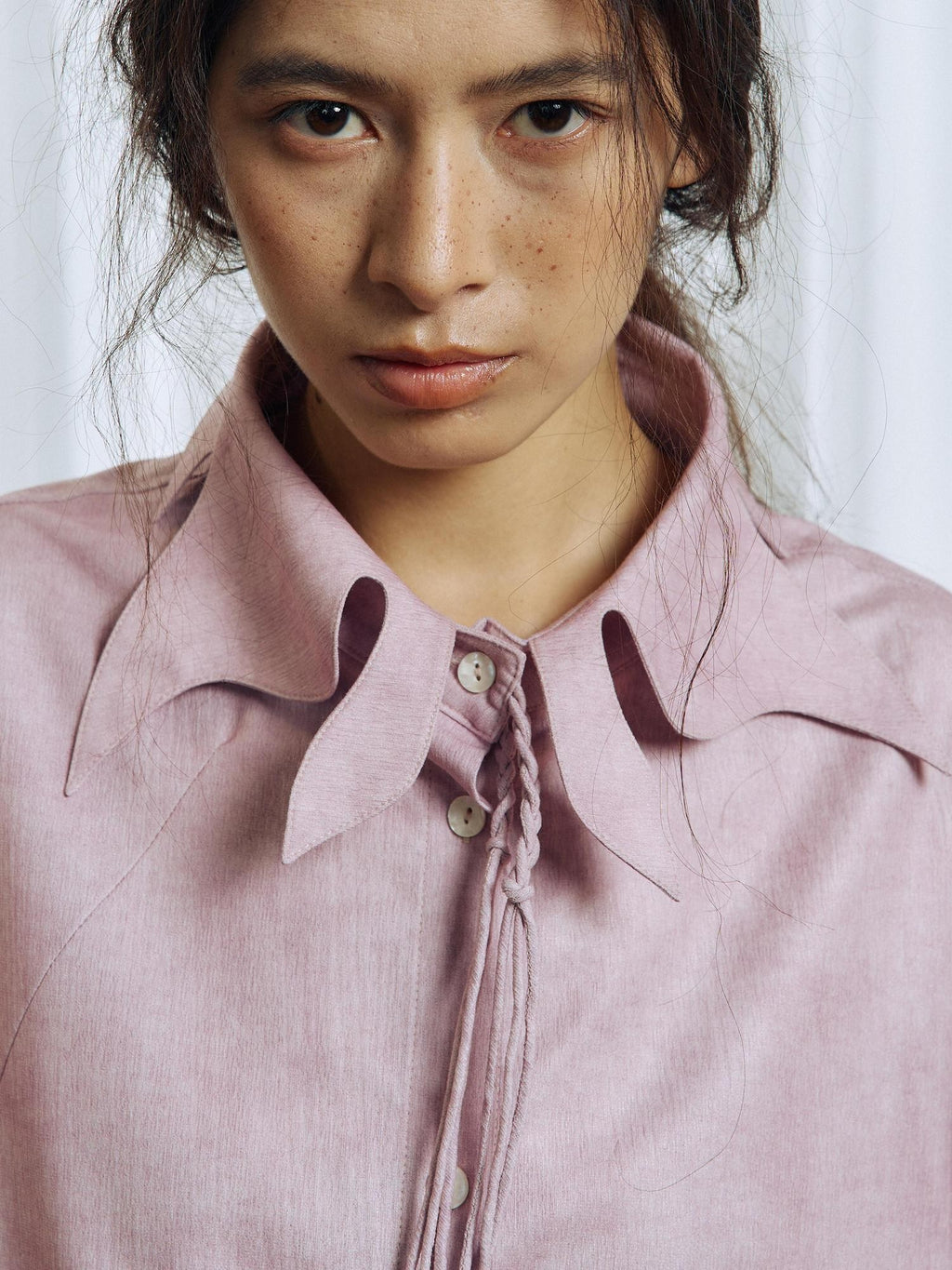 APRIORITY Pink Floral Tie Ruffle Pleated Collar Women's Polyester Blouses
