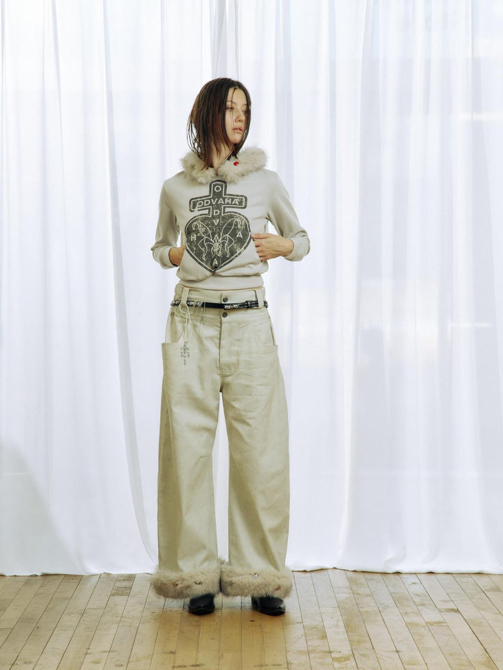 APRIORITY Plush Hem Rhinestone Splice Distressed Textured Print Women's Cotton Chinos