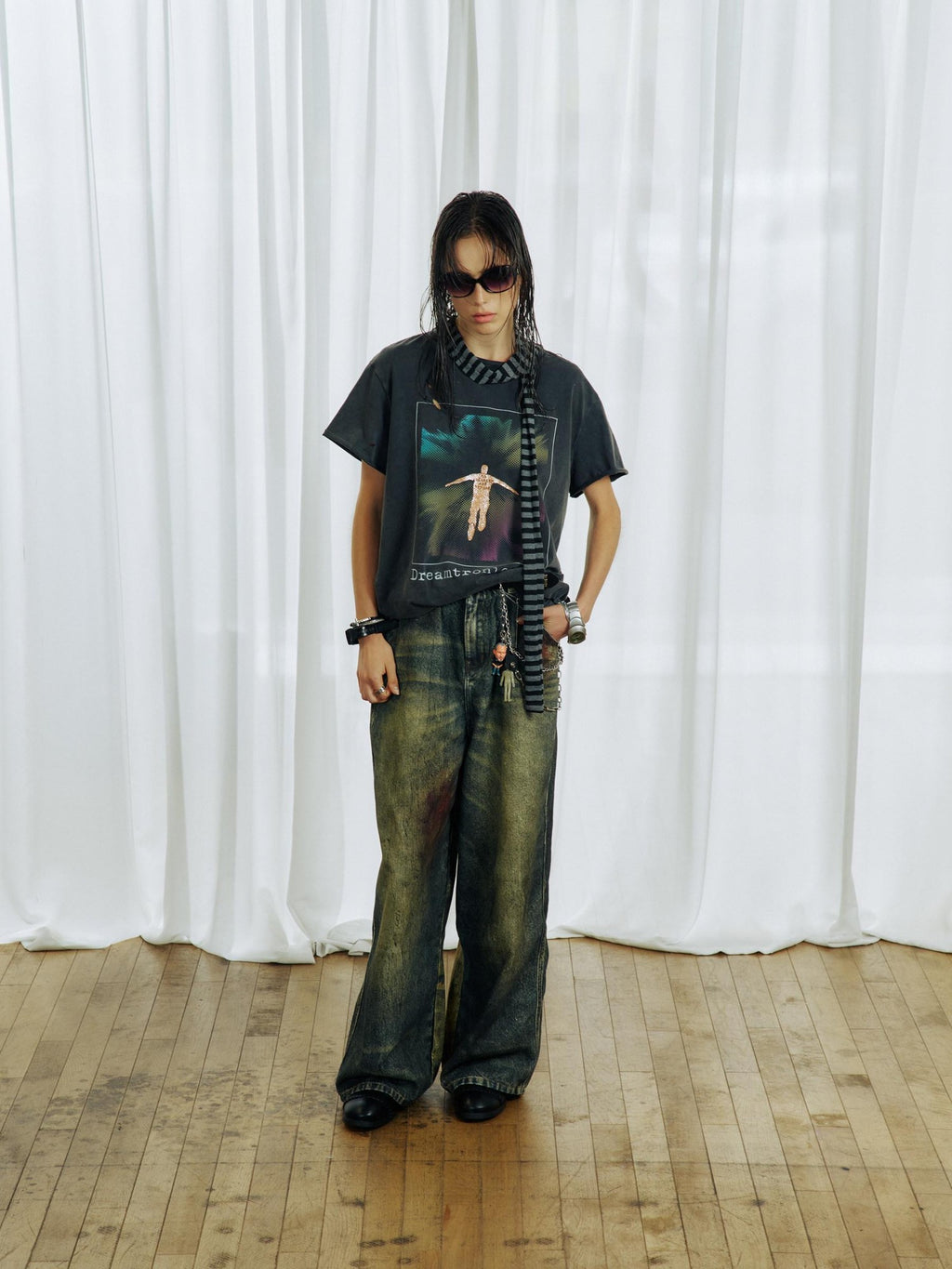 APRIORITY Rolled Cuff Distressed Glitter Print Women's Cotton Blend Short Sleeve T-shirts