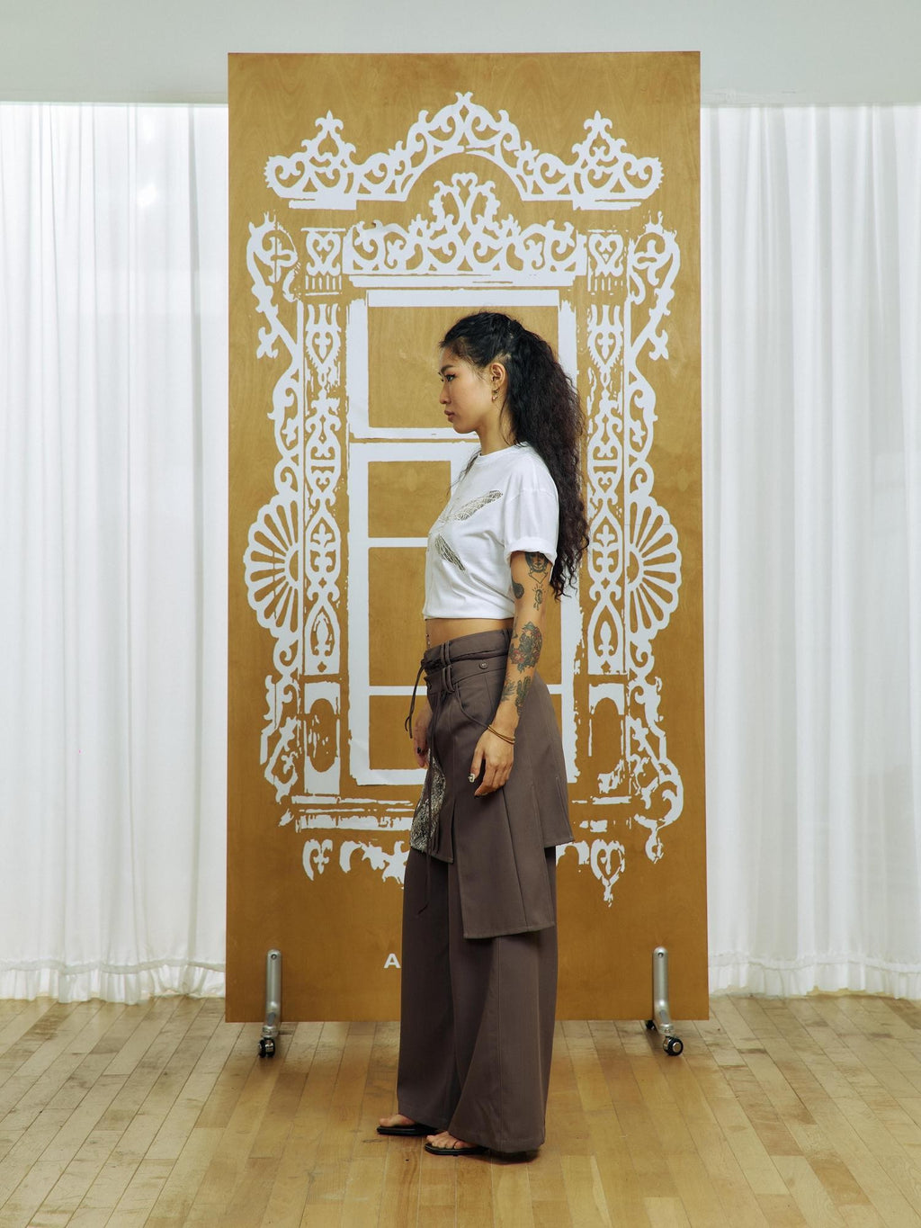 APRIORITY Sequin Embellished Asymmetric Wide Leg Mid Low Rise Women's Polyester Chinos