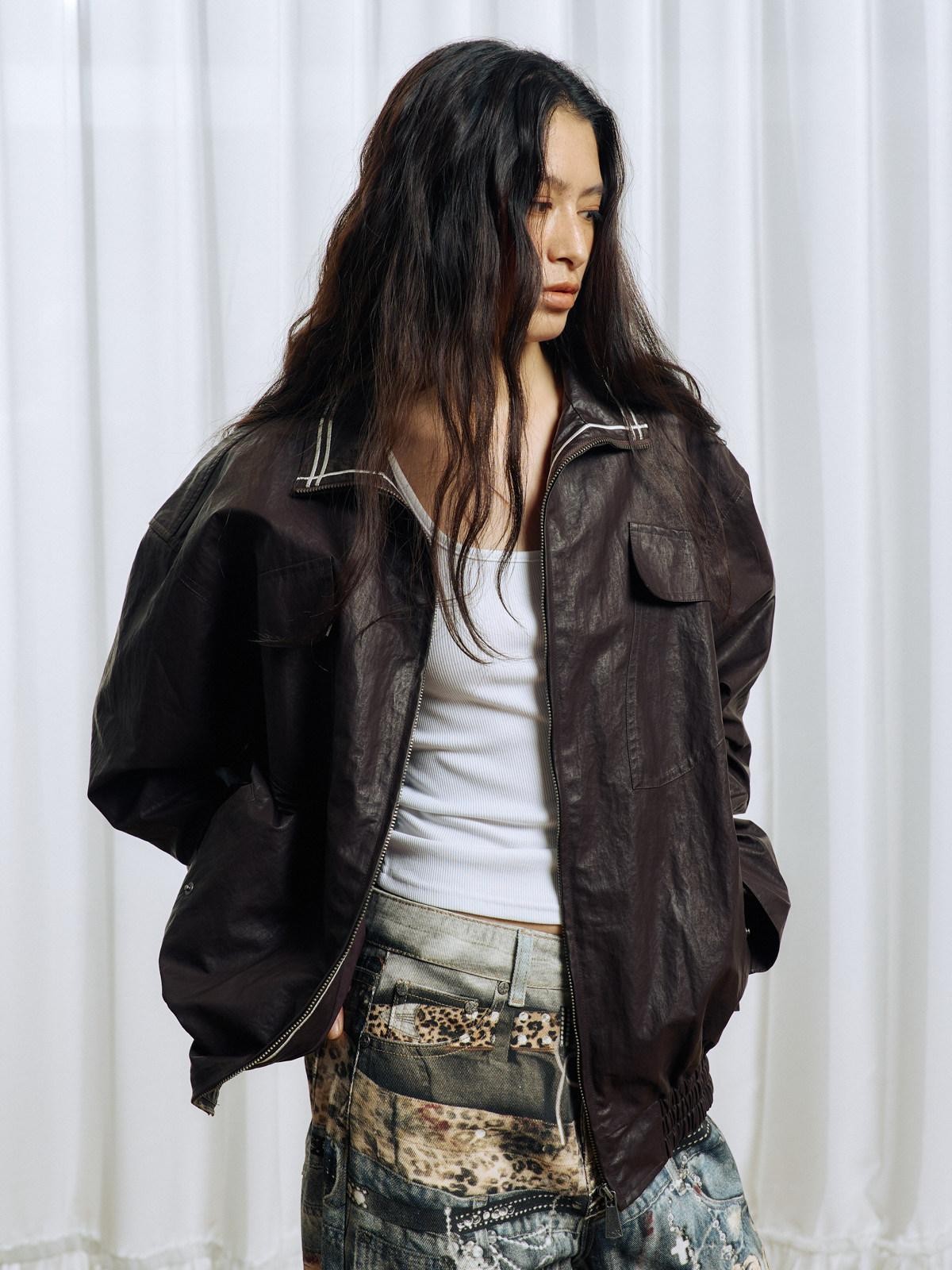 APRIORITY Stand Collar Waxed Stowable Hood Striped Embroidery Women's Leather Jackets