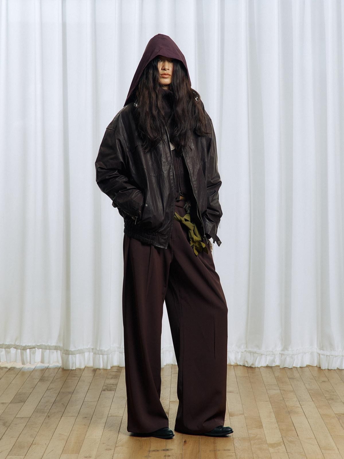 APRIORITY Stand Collar Waxed Stowable Hood Striped Embroidery Women's Leather Jackets
