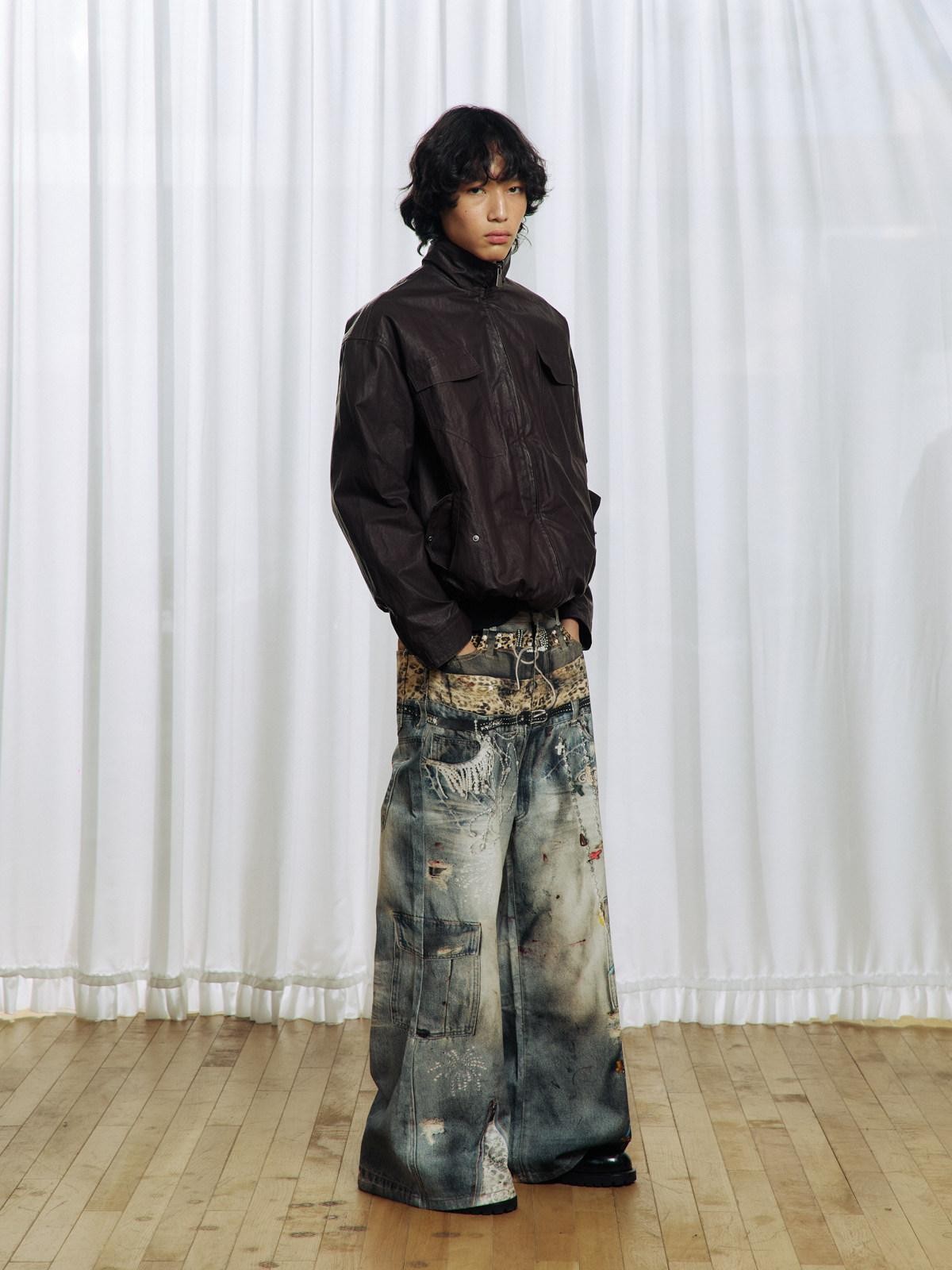 APRIORITY Stand Collar Waxed Stowable Hood Striped Embroidery Women's Leather Jackets