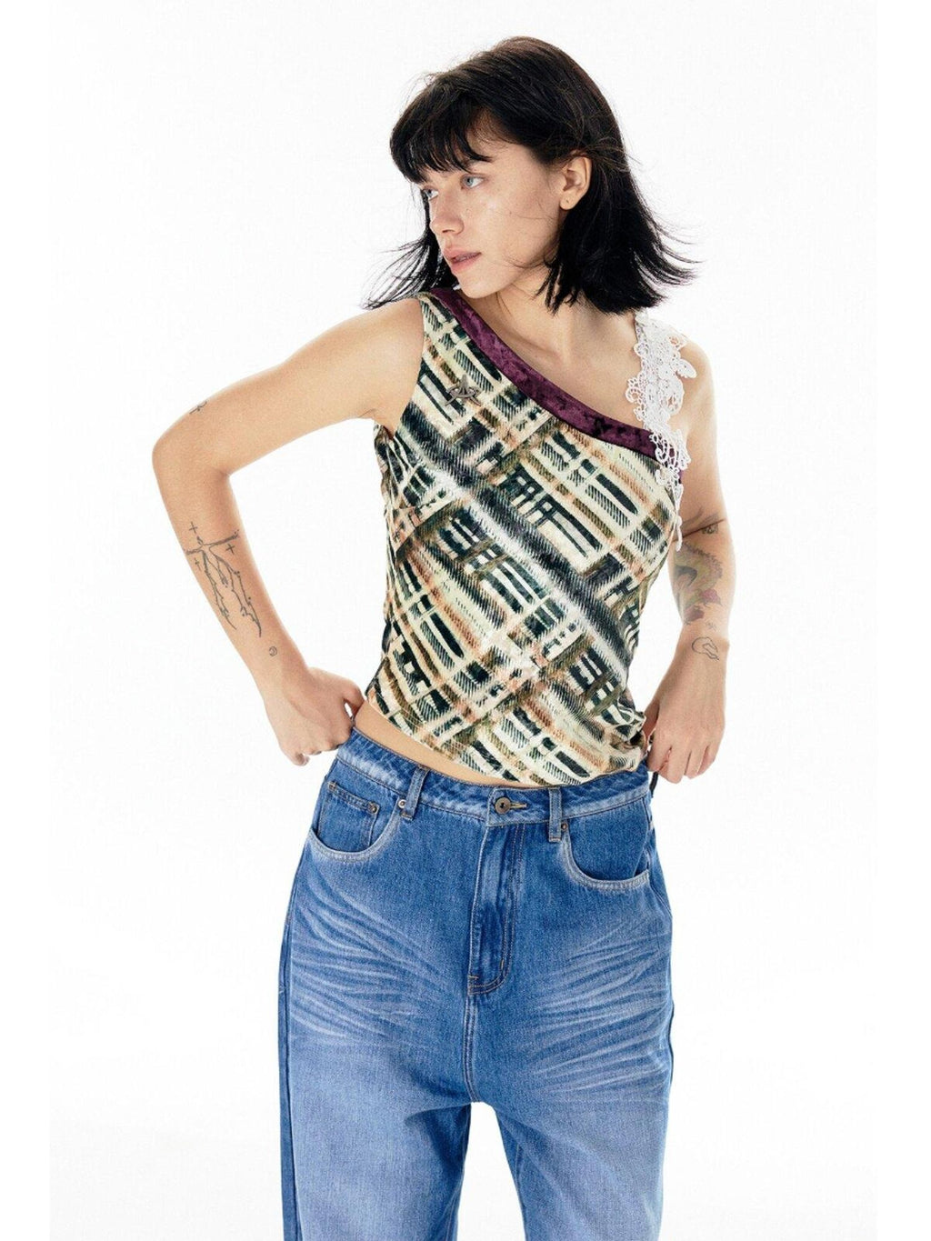 APRIORITY Striped Applique Embroidery Lace Velvet Slim Women's Polyester Blend Tank Tops