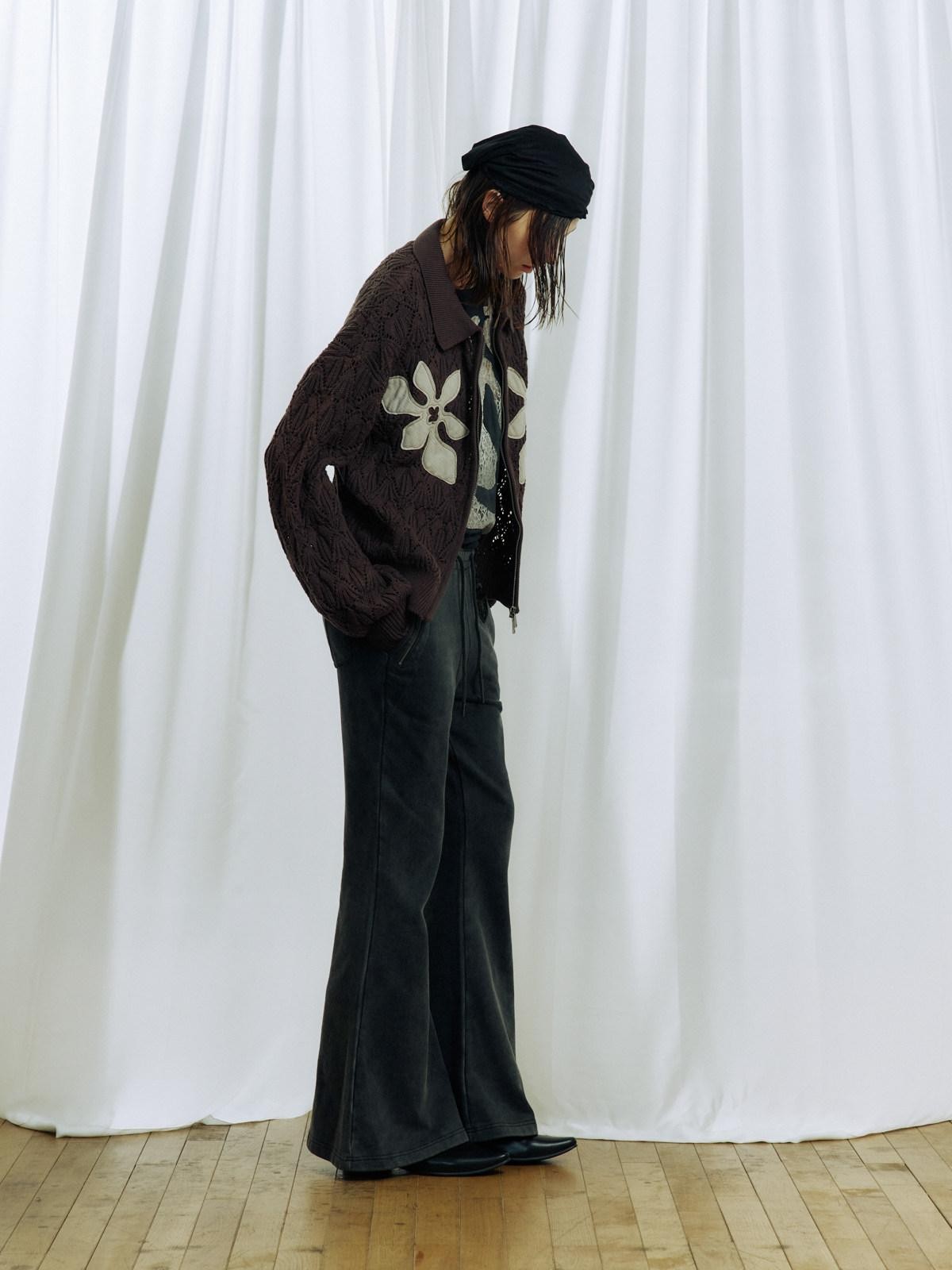 APRIORITY Washed Black Knitted Slim Mid Waist Pocket Women's Cotton Flare Pants