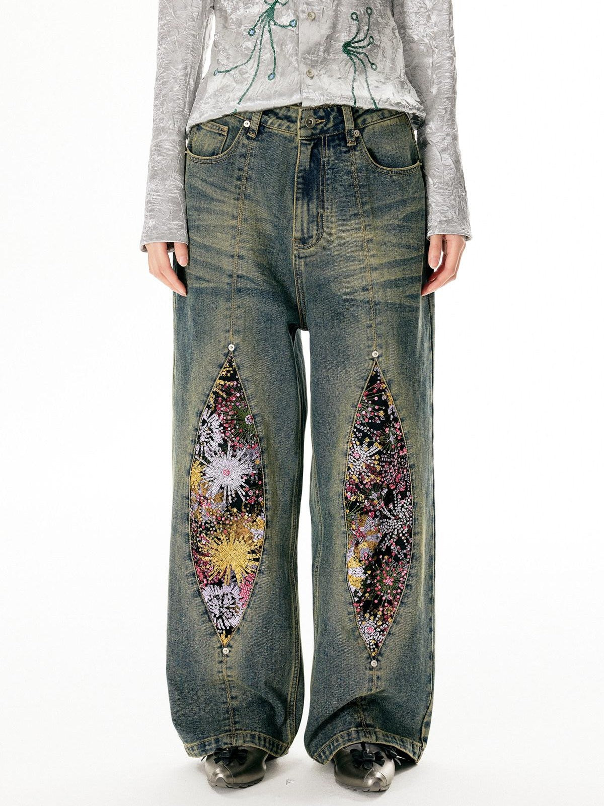 APRIORITY Washed Vintage Distressed Mid Rise Women's Denim Straight-leg Jeans