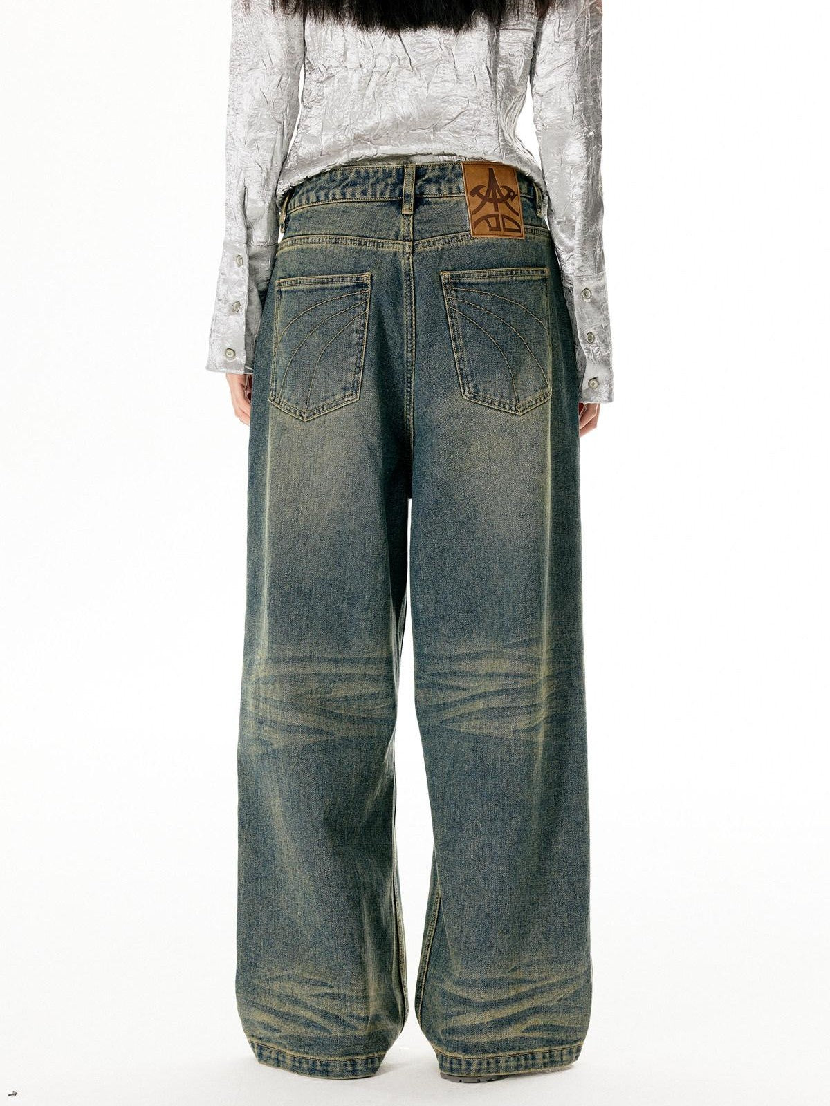 APRIORITY Washed Vintage Distressed Mid Rise Women's Denim Straight-leg Jeans
