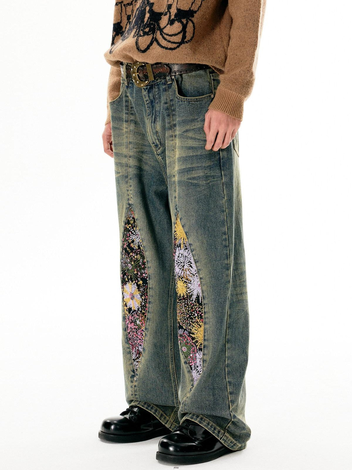 APRIORITY Washed Vintage Distressed Mid Rise Women's Denim Straight-leg Jeans