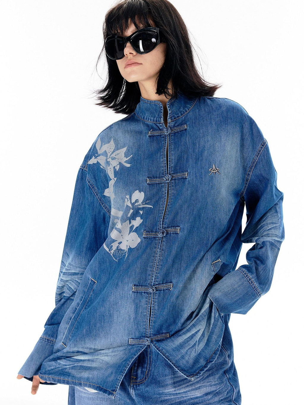 APRIORITY Waterwashed Denim New Chinese Loose Straight Turn Collar Women's Cotton Shirts