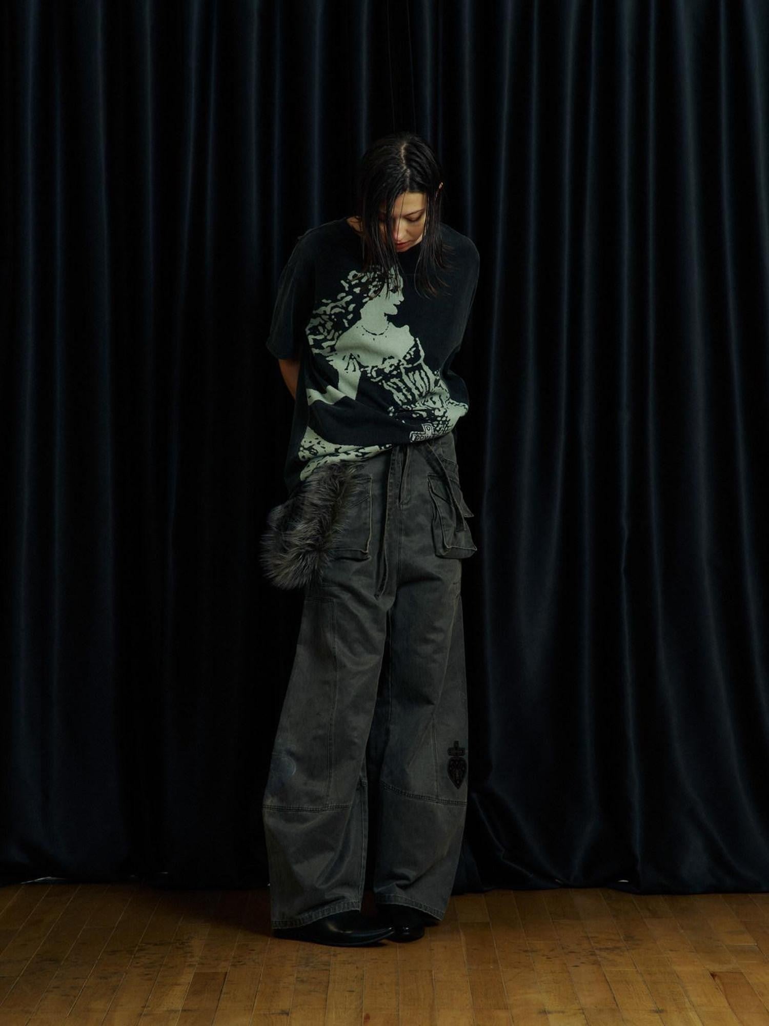 APRIORITY Waxed Enzyme Washed Multi Pocket Curved Cut Women's Polyester Cotton Cargo Pants