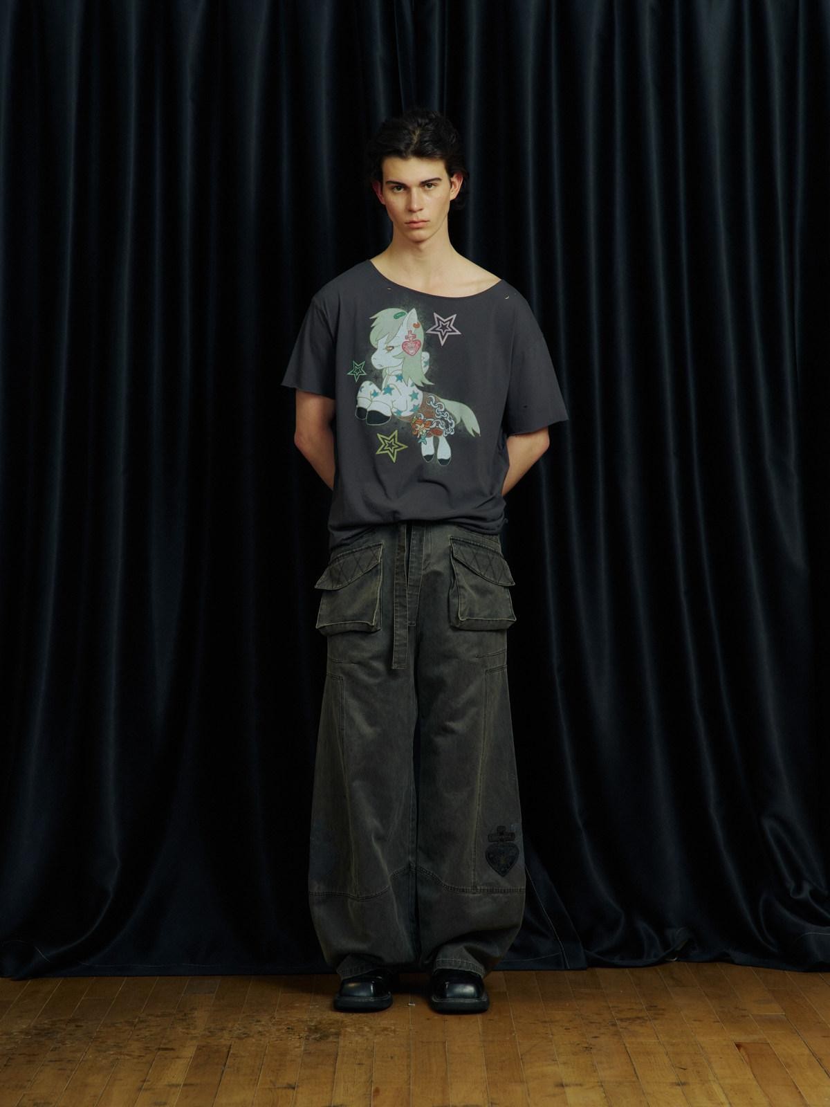 APRIORITY Waxed Enzyme Washed Multi Pocket Curved Cut Women's Polyester Cotton Cargo Pants