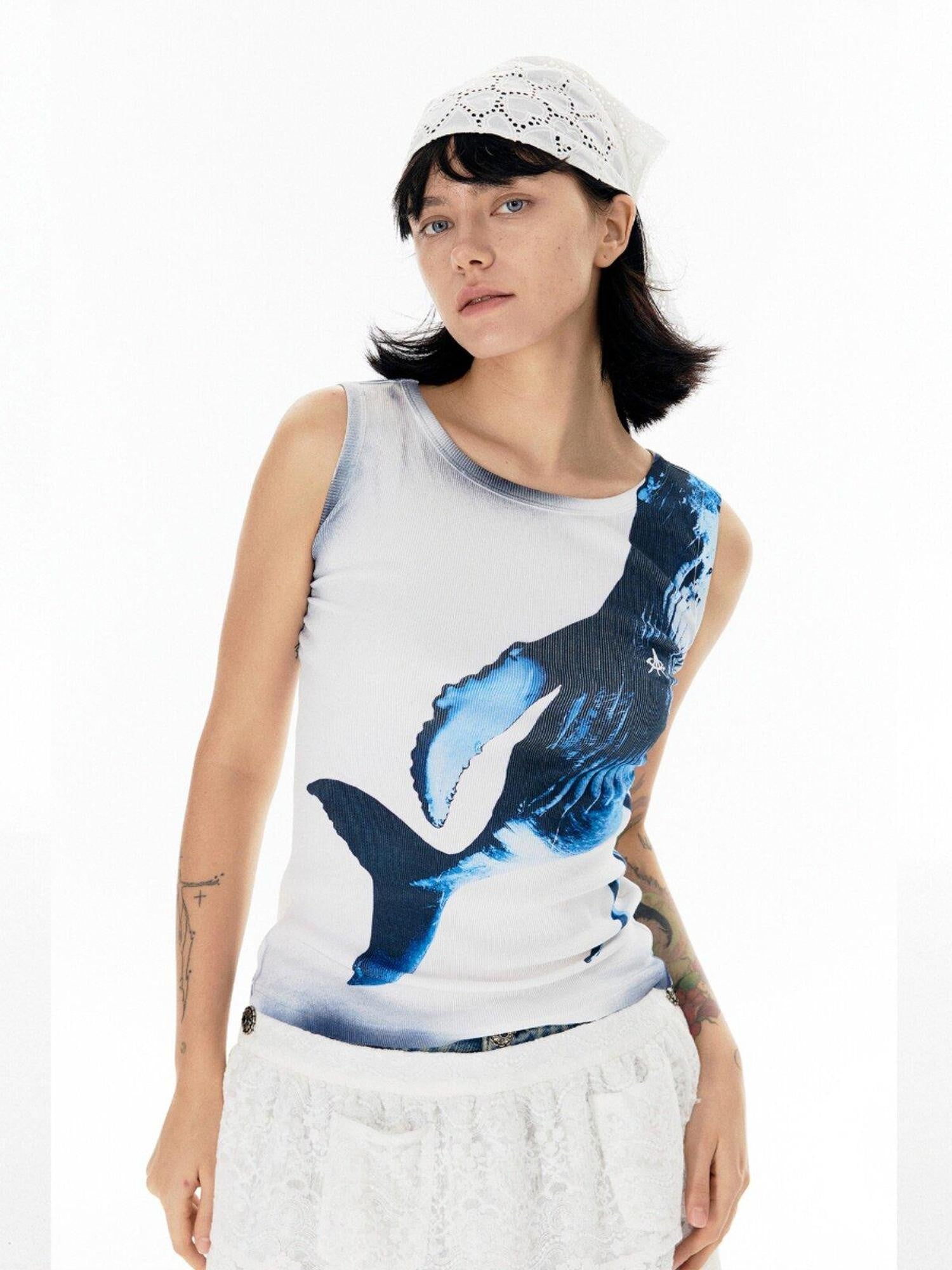 APRIORITY Whale Airbrushed Animal Print Boxy Relaxed Women's Cotton Tank Tops