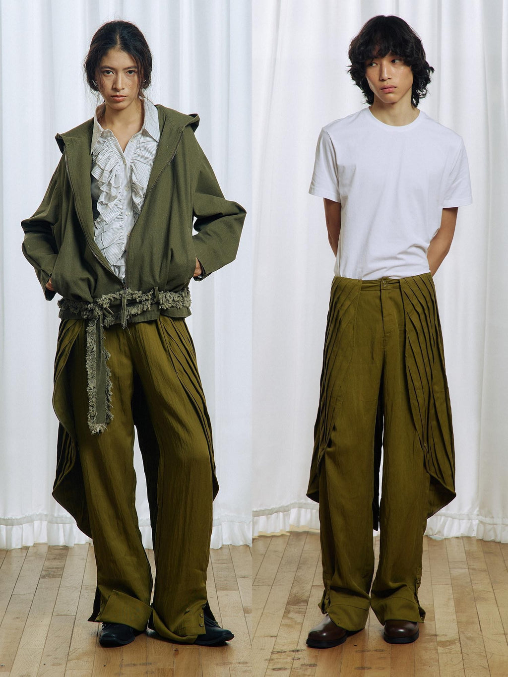 APRIORITY Yellow Green Pleated Wave Swallowtail Women's Tencel Lyocell Mid Rise Skorts