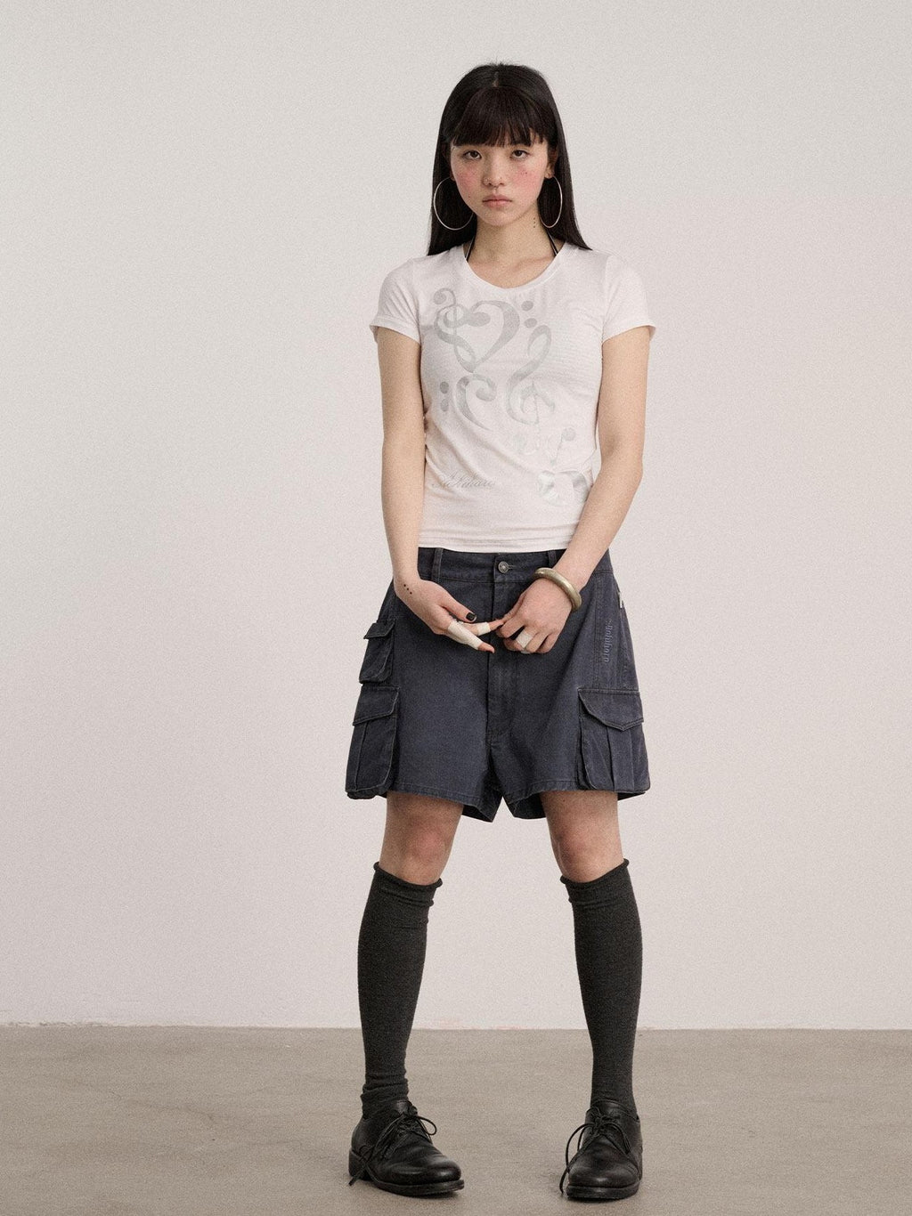 Achihara Black And White Round Neck Slim Fit Women'S Modal Short Sleeve T-Shirts