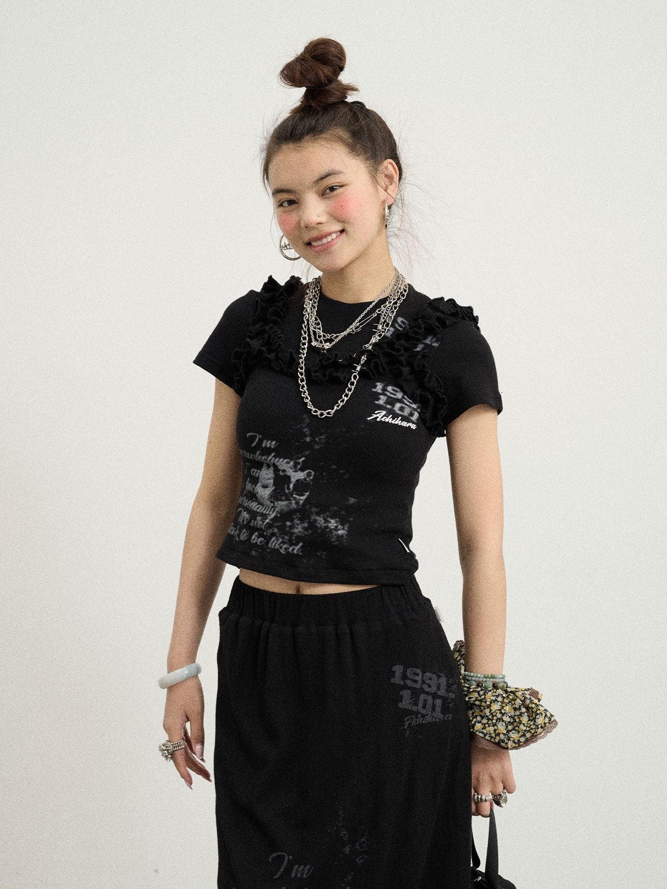 Achihara Black Cropped Slim Round Neck Women'S Cotton Nylon Short Sleeve T-Shirts