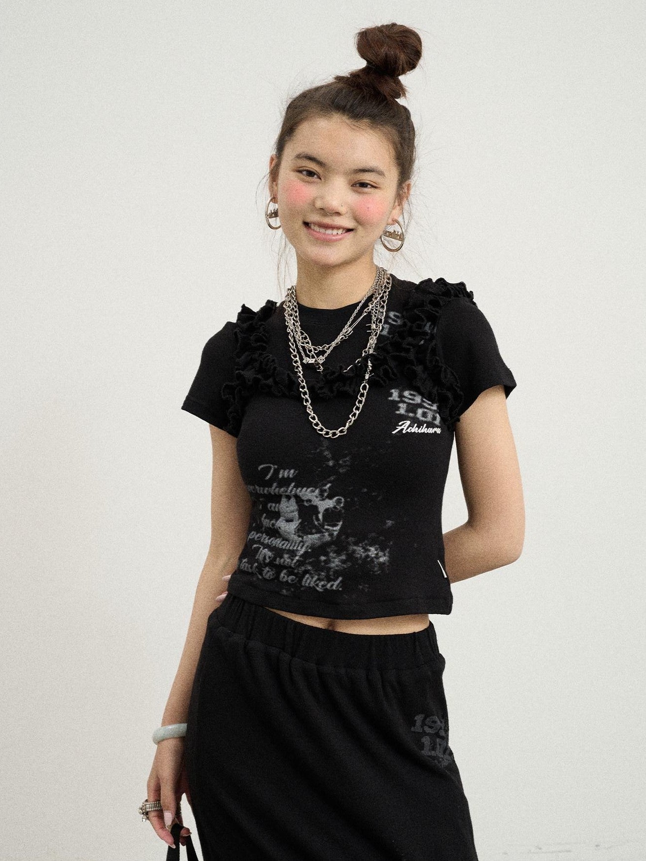 Achihara Black Cropped Slim Round Neck Women'S Cotton Nylon Short Sleeve T-Shirts