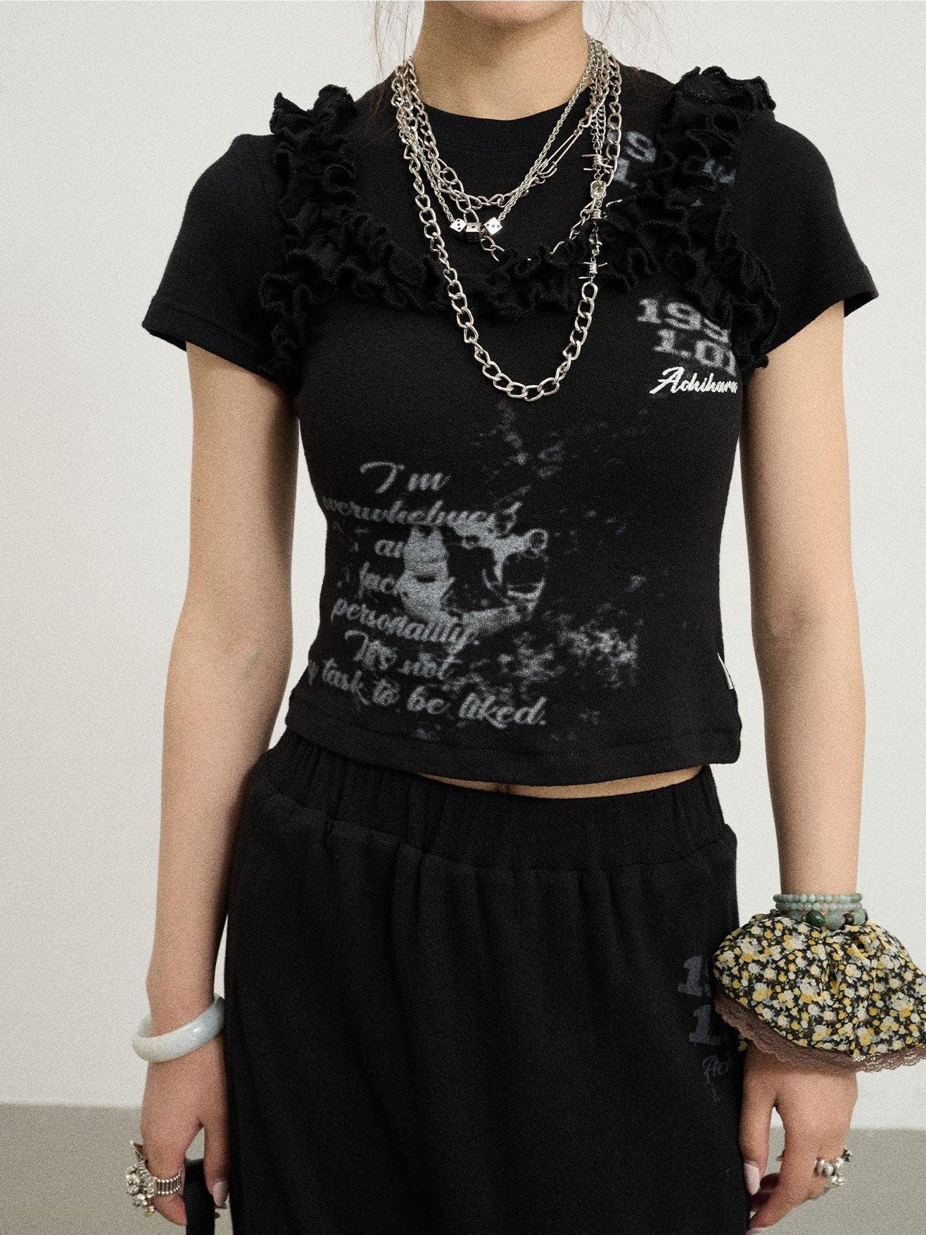 Achihara Black Cropped Slim Round Neck Women'S Cotton Nylon Short Sleeve T-Shirts