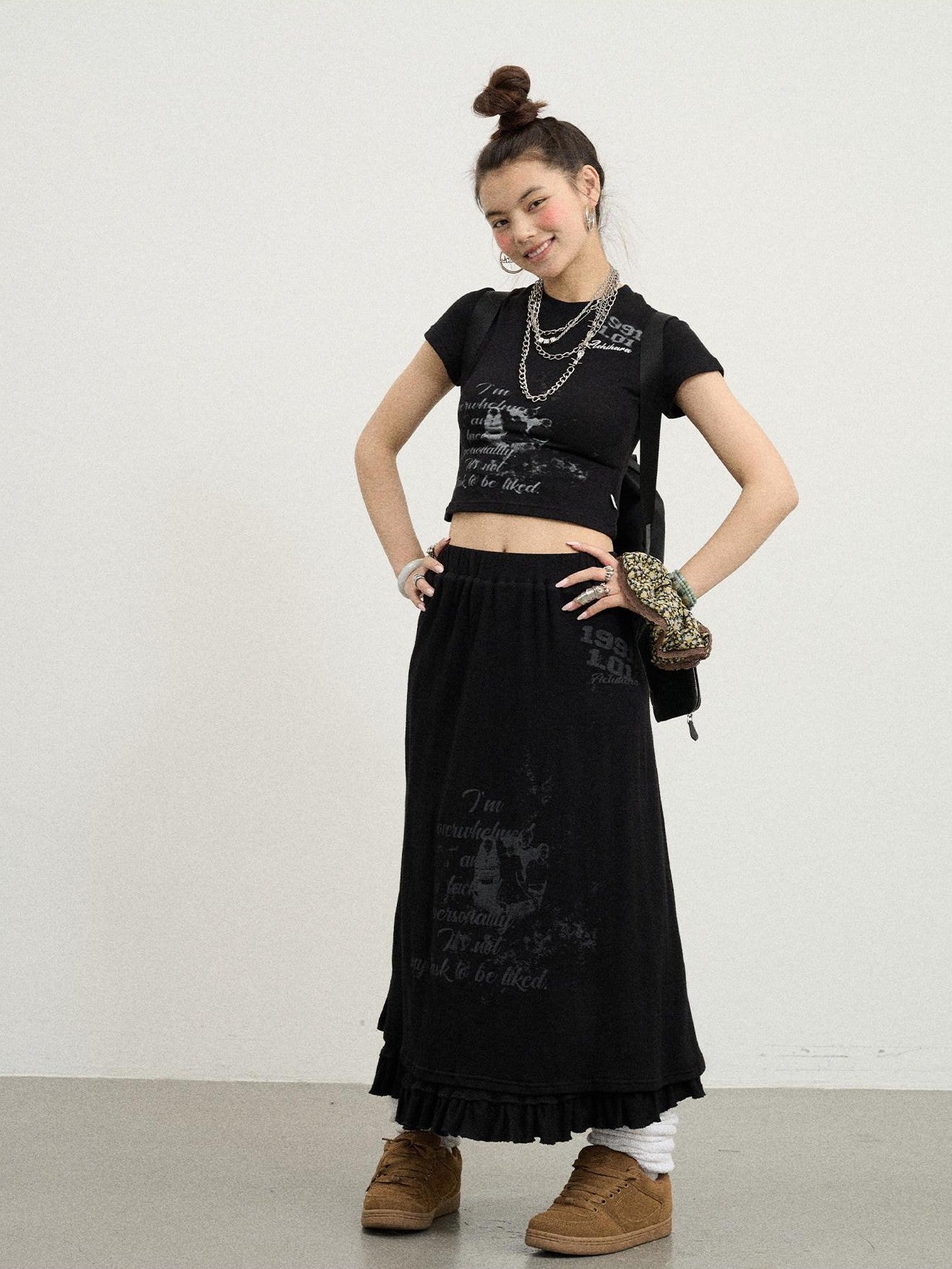 Achihara Black Cropped Slim Round Neck Women'S Cotton Nylon Short Sleeve T-Shirts