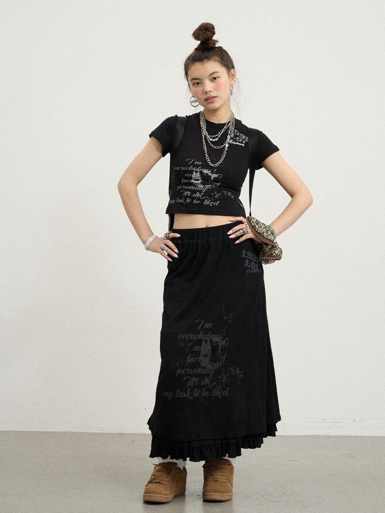 Achihara Black Cropped Slim Round Neck Women'S Cotton Nylon Short Sleeve T-Shirts