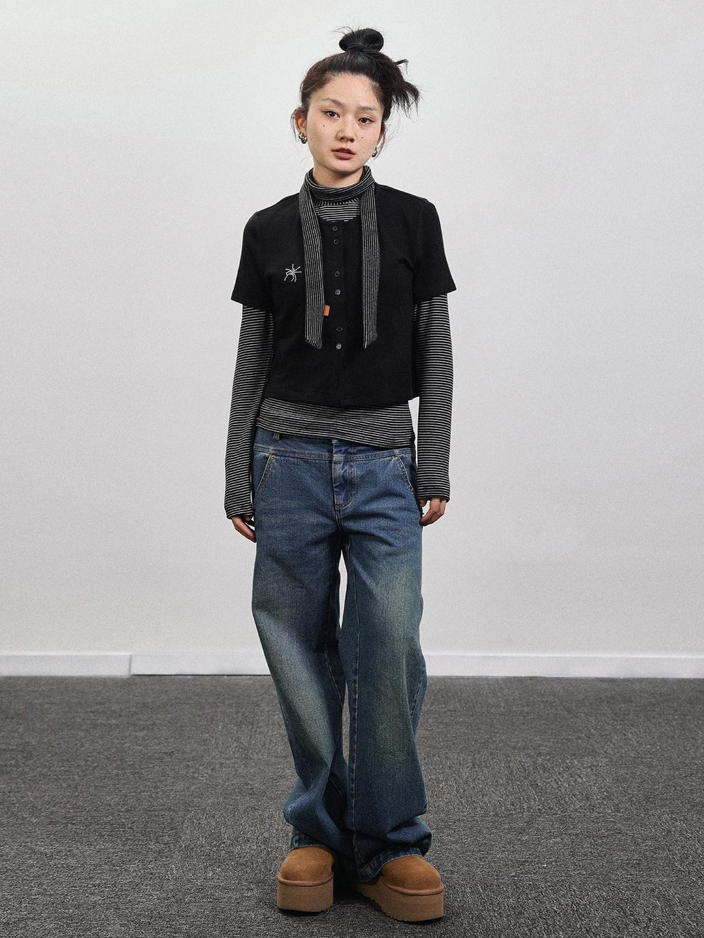 Achihara Black Grey Spider Rhinestone Layering Slim Women'S Short Sleeve T-Shirts