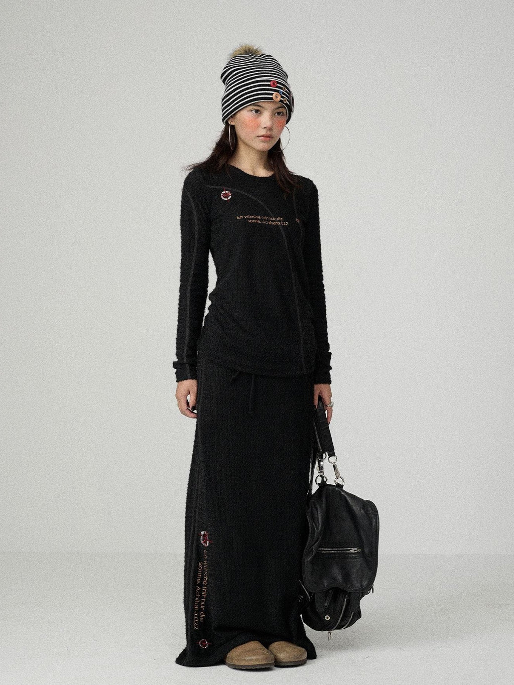Achihara Black Letter Print Slim Fit Women'S Cotton Linen Long Sleeve T-Shirts