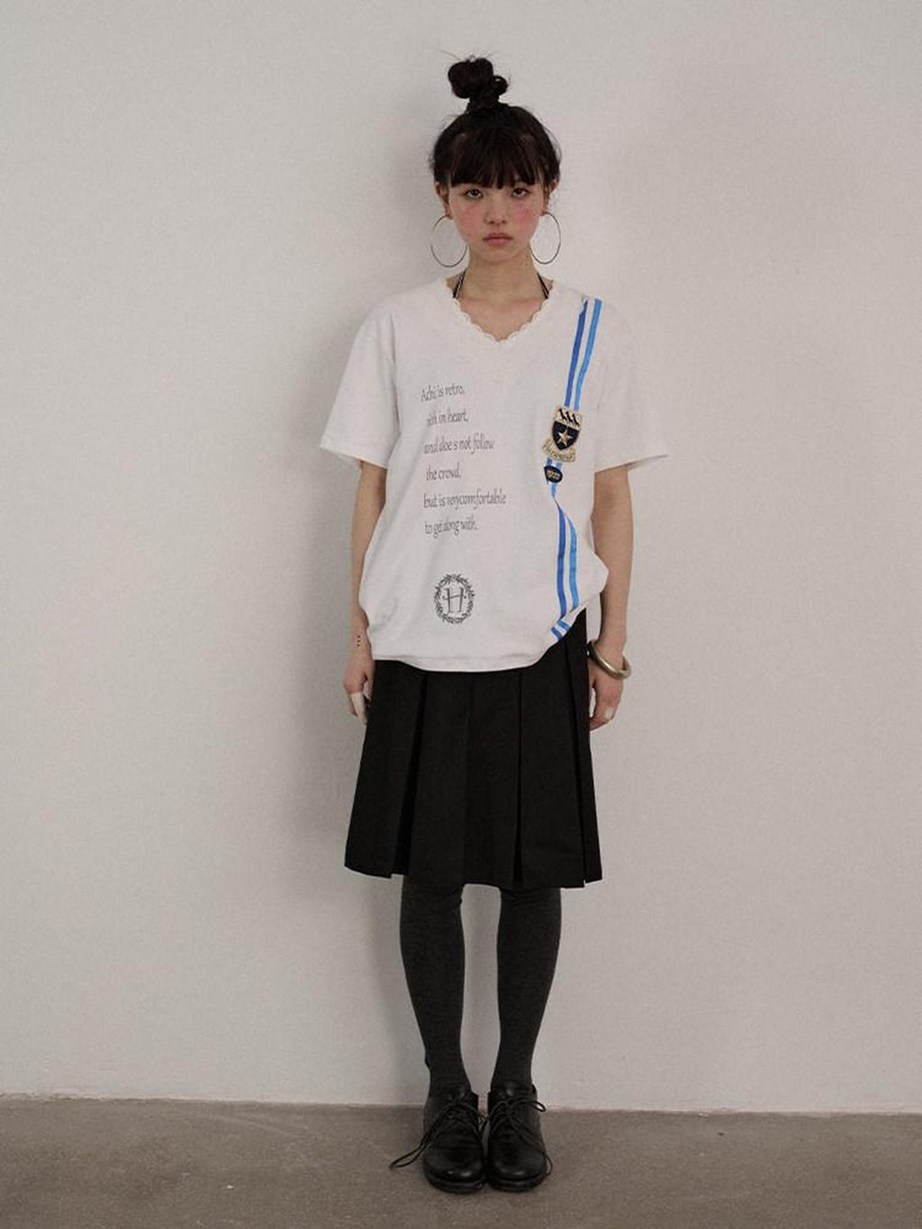 Achihara Black Low Waist Pleated A Line Women'S Polyester Blend Mini Skirts