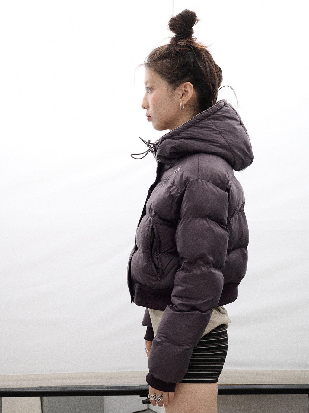 Achihara Black Shoulder Embroidery Hooded Short Straight Women'S Cotton Puffer Jackets