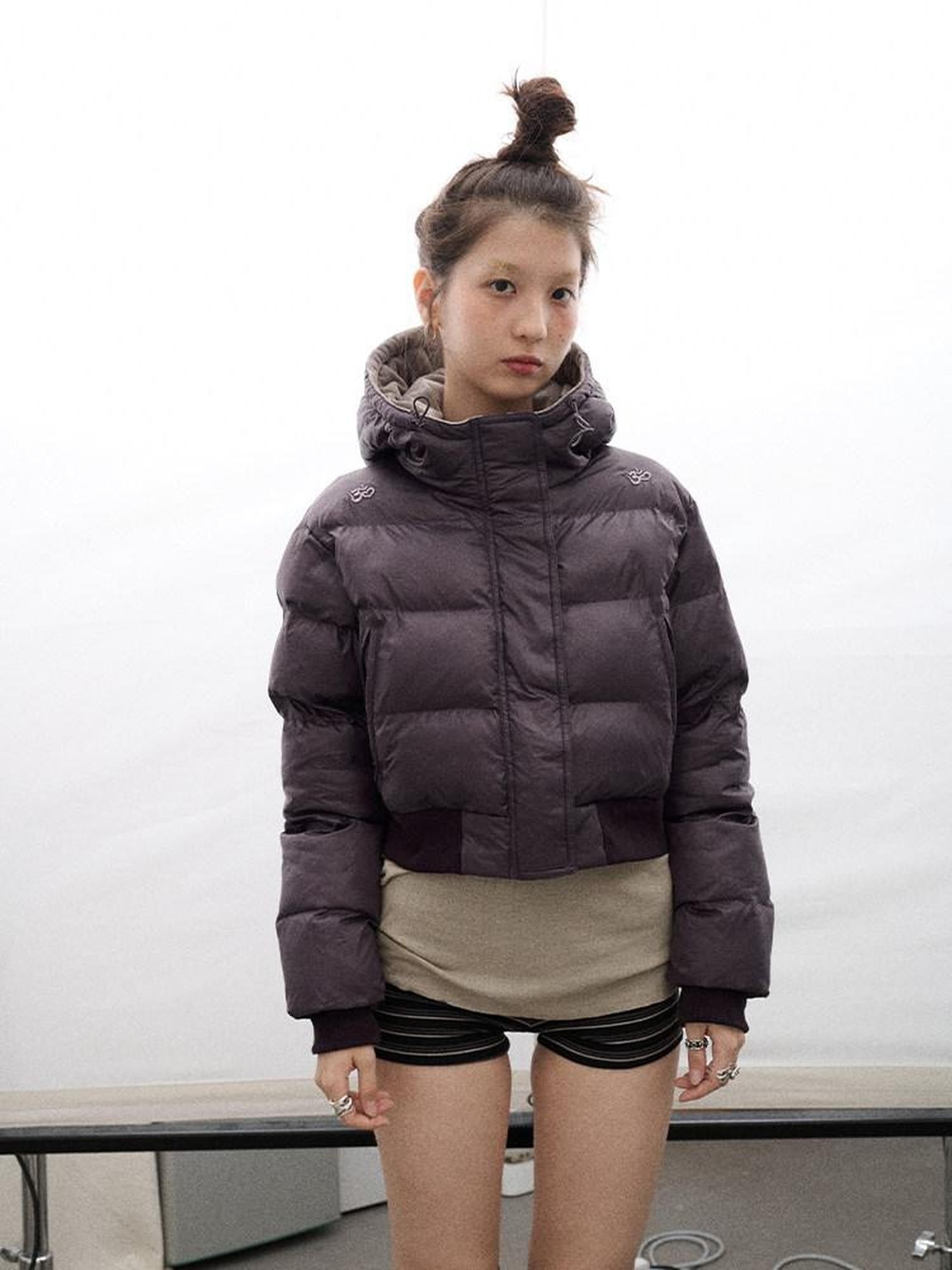 Achihara Black Shoulder Embroidery Hooded Short Straight Women'S Cotton Puffer Jackets