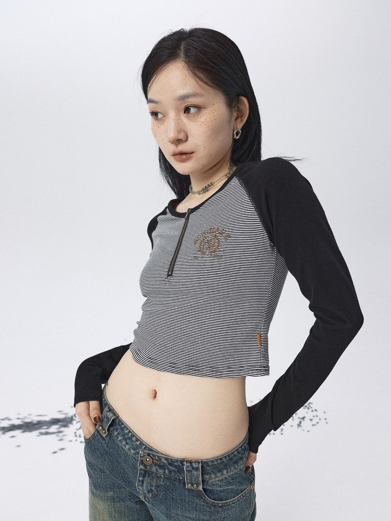 Achihara Black Striped Patchwork Techwear Cropped Crewneck Women'S Long Sleeve T-Shirts