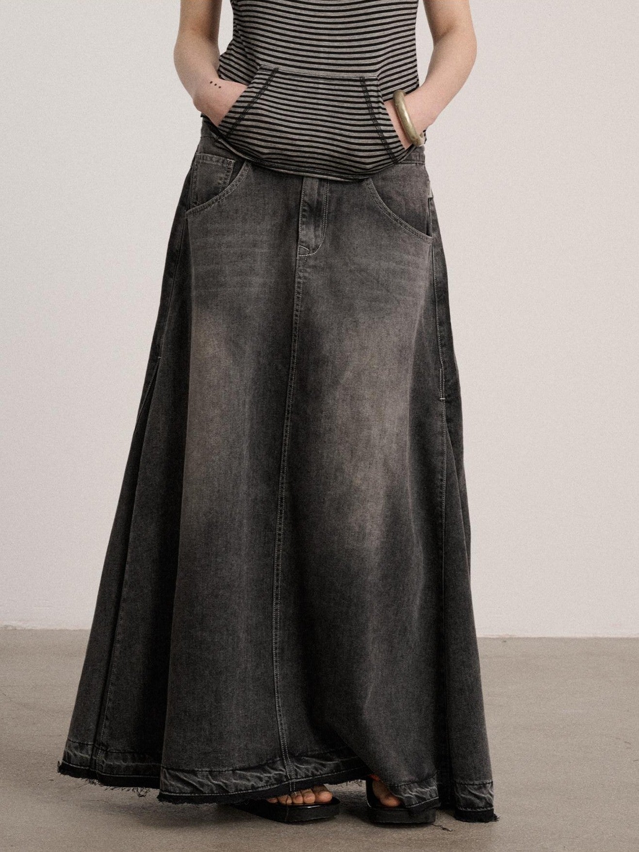 Achihara Black Washed A Line Low Waist Loose Mid Length Women'S Cotton Blend Denim Skirts