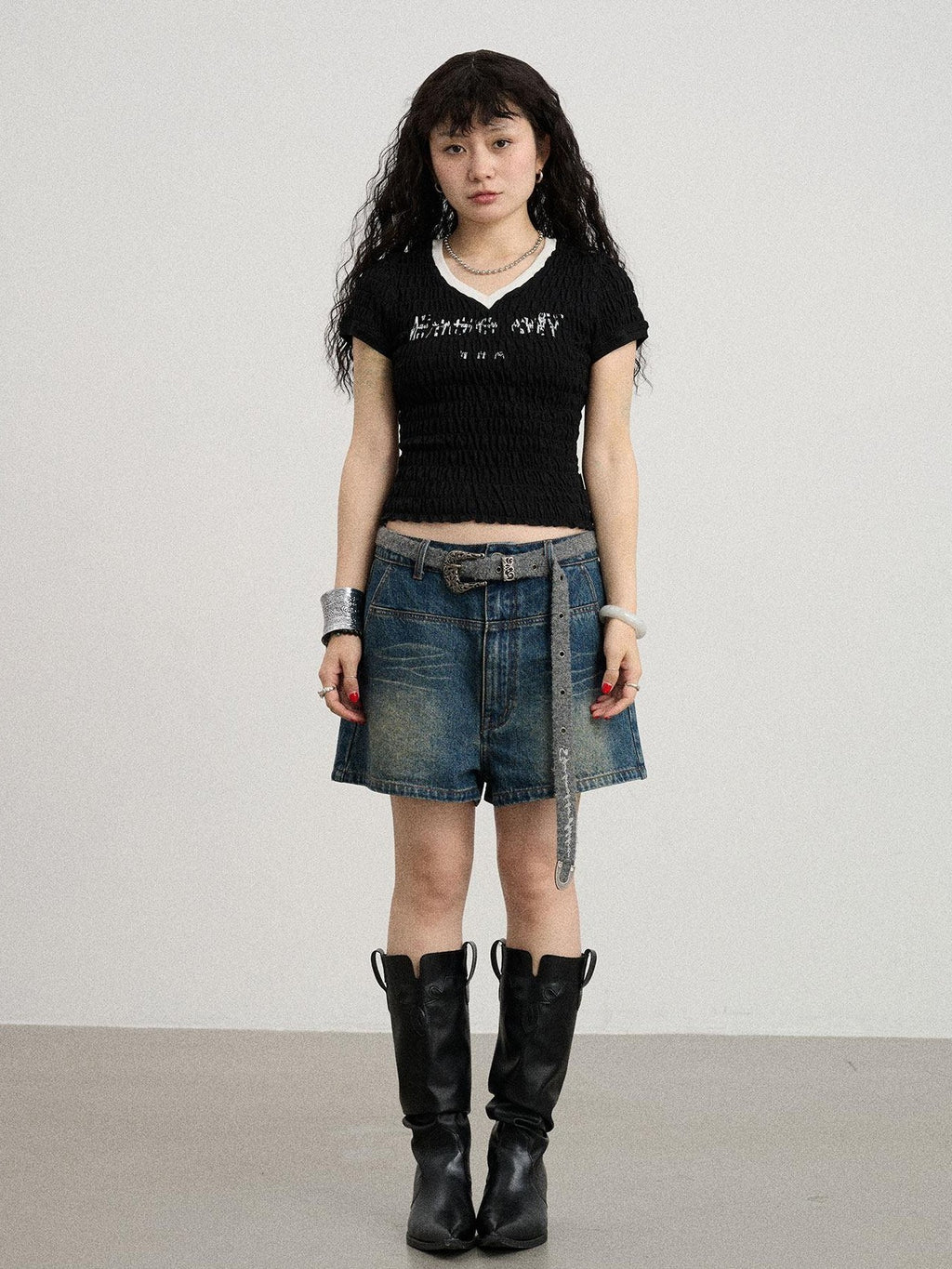Achihara Black White Ruched Stretch V-neck Cropped Women'S Cotton Short Sleeve T-Shirts