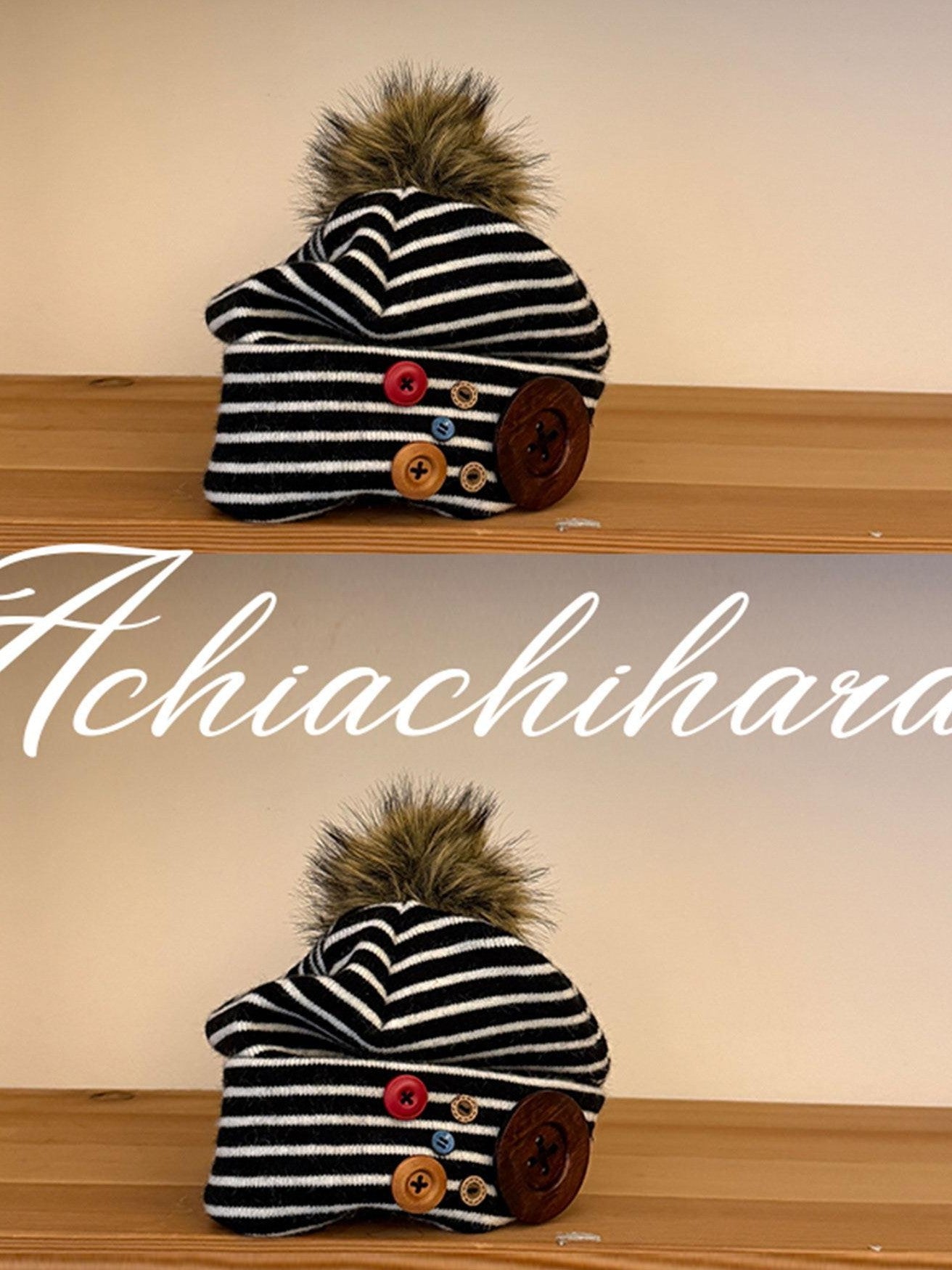Achihara Black White Striped Button Closure Windproof Women'S Knit Winter Hats