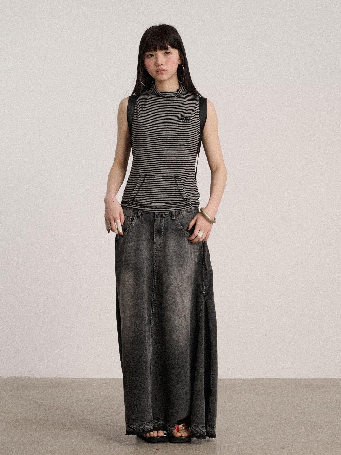 Achihara Black White Striped Mock Neck Strappy Cropped Women'S Stretch Cotton Tank Tops