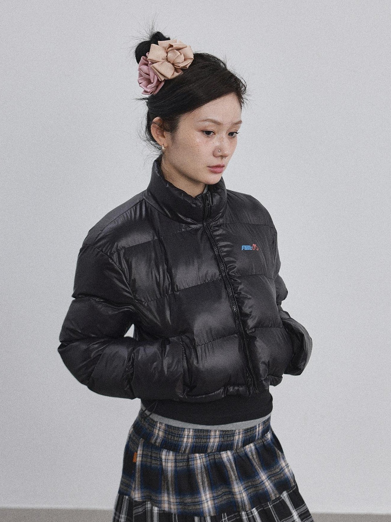 Achihara Bright Color Cropped Quilted Stand Collar Zipper Women'S Cotton Puffer Jackets