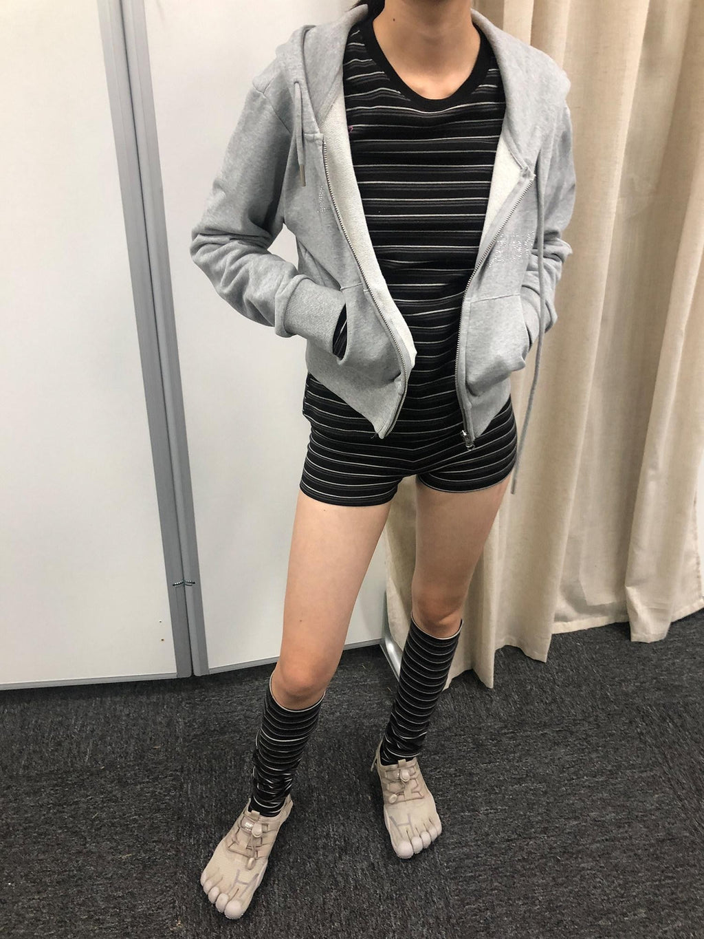 Achihara Brownie Black Striped Anti Exposure Loose Women'S Sweat Shorts