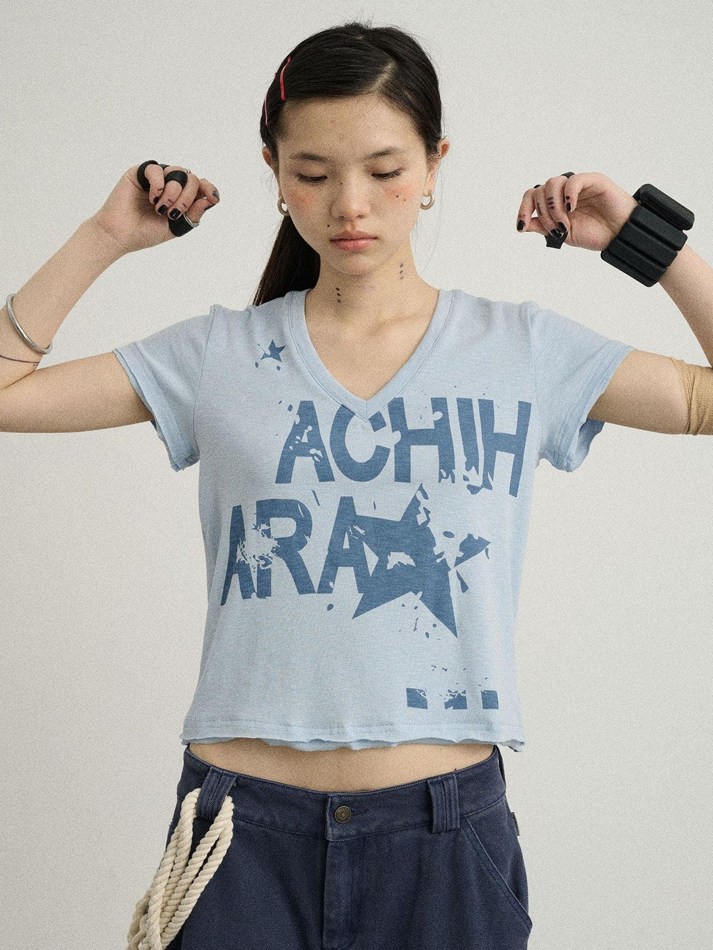 Achihara Candied Fruit Print V-neck Raw Hem Women'S Viscose Blend Short Sleeve T-Shirts