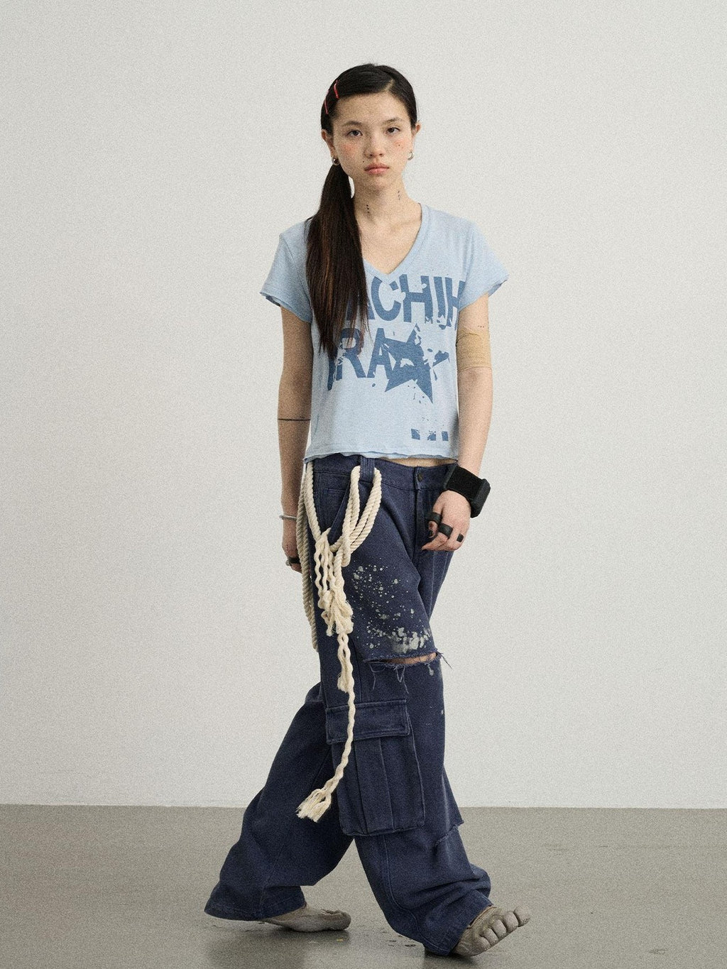 Achihara Candied Fruit Print V-neck Raw Hem Women'S Viscose Blend Short Sleeve T-Shirts