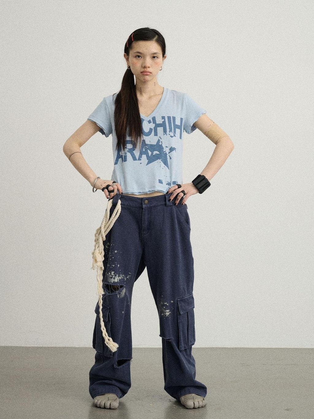 Achihara Candied Fruit Print V-neck Raw Hem Women'S Viscose Blend Short Sleeve T-Shirts