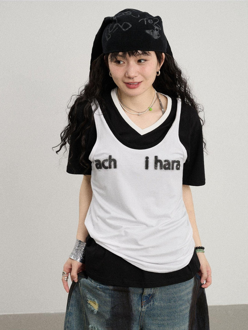 Achihara Contrast Neckline Letter Print Women'S Lyocell Blend Tank Tops
