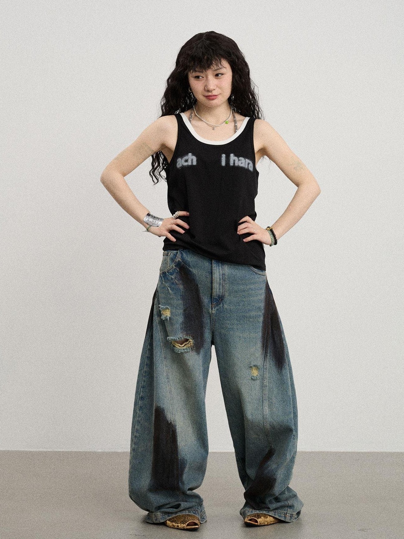 Achihara Contrast Neckline Letter Print Women'S Lyocell Blend Tank Tops
