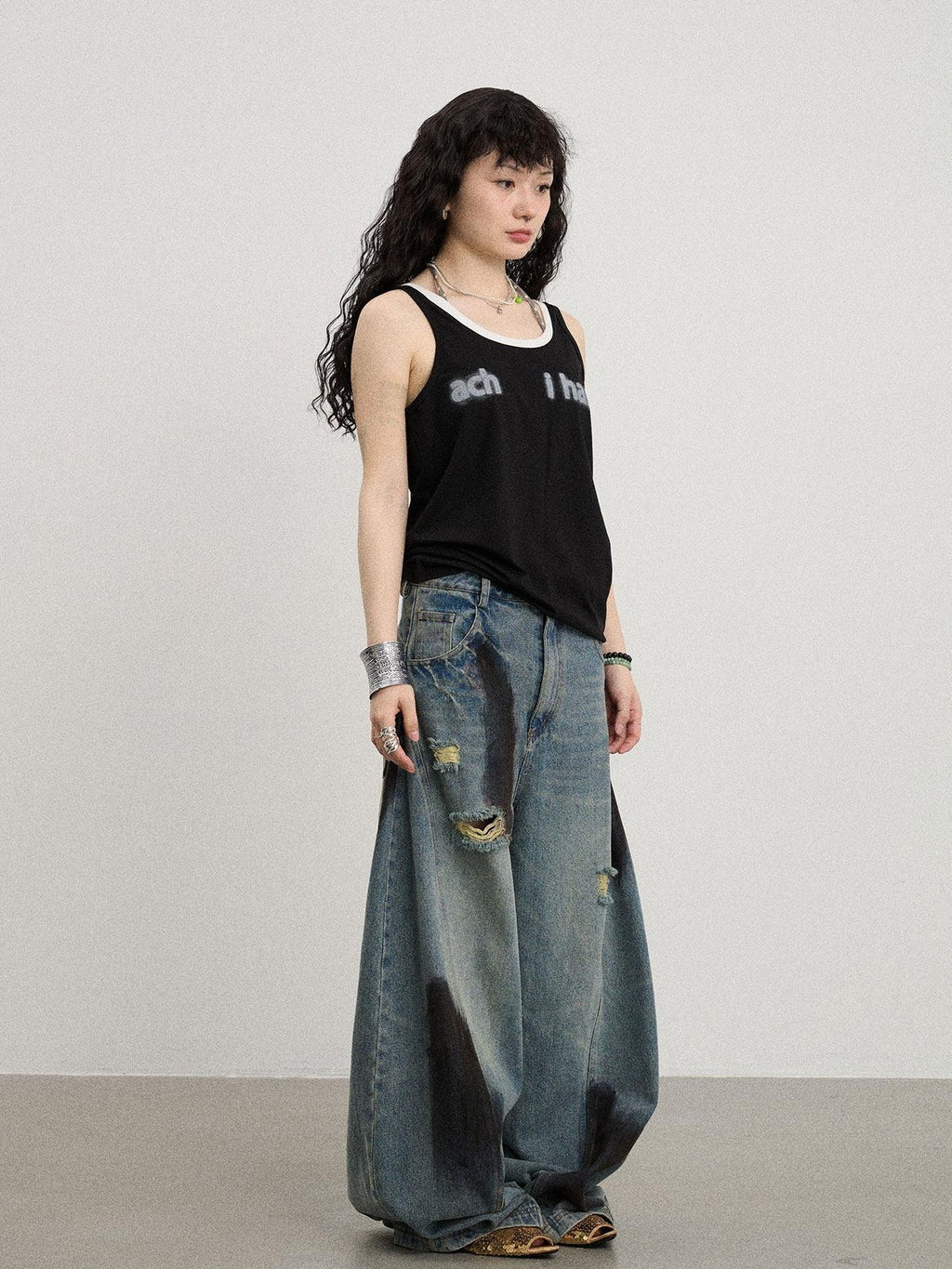 Achihara Contrast Neckline Letter Print Women'S Lyocell Blend Tank Tops