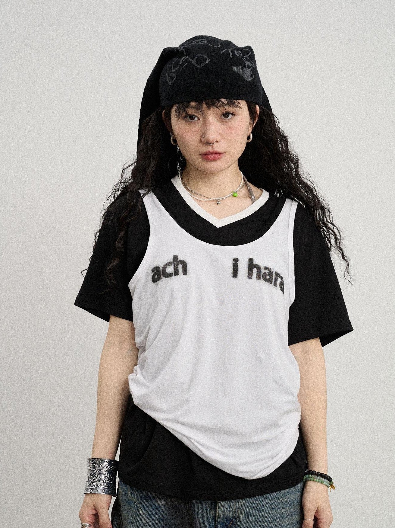 Achihara Contrast Neckline Letter Print Women'S Lyocell Blend Tank Tops