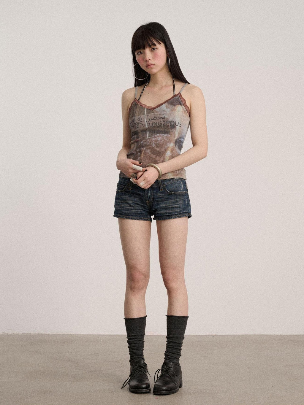 Achihara Dark Blue Slim Fit Tailored Natural Waist Women'S Cotton Denim Shorts