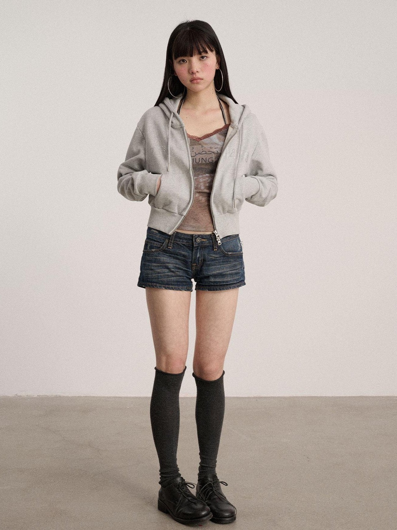 Achihara Dark Blue Slim Fit Tailored Natural Waist Women'S Cotton Denim Shorts