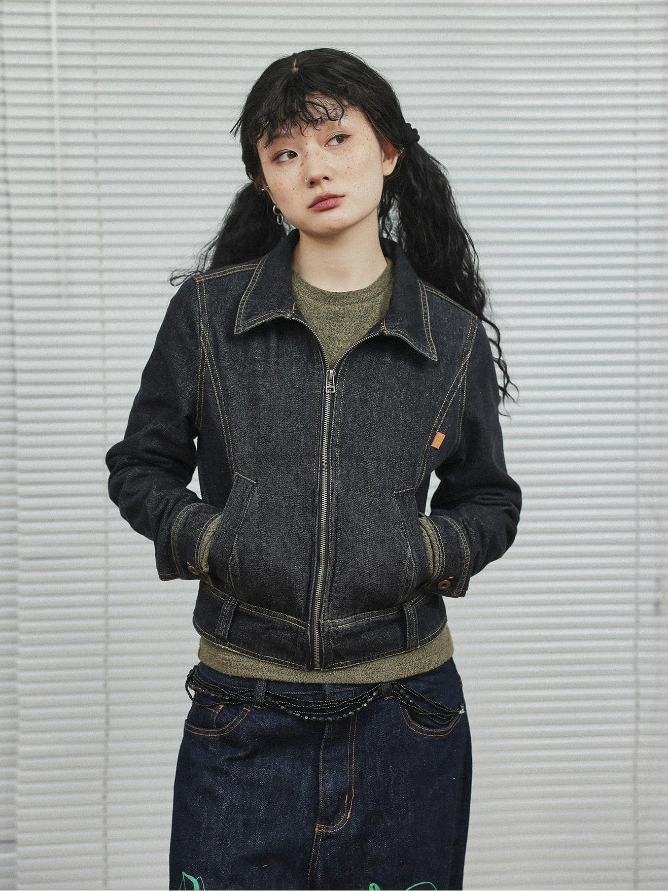 Achihara Distressed Black Zip Front Slim Short Long Sleeve Women'S Denim Jackets