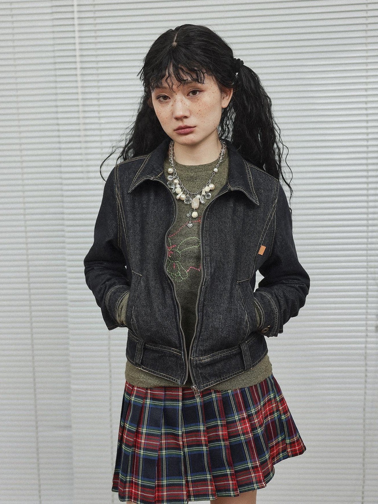 Achihara Distressed Black Zip Front Slim Short Long Sleeve Women'S Denim Jackets