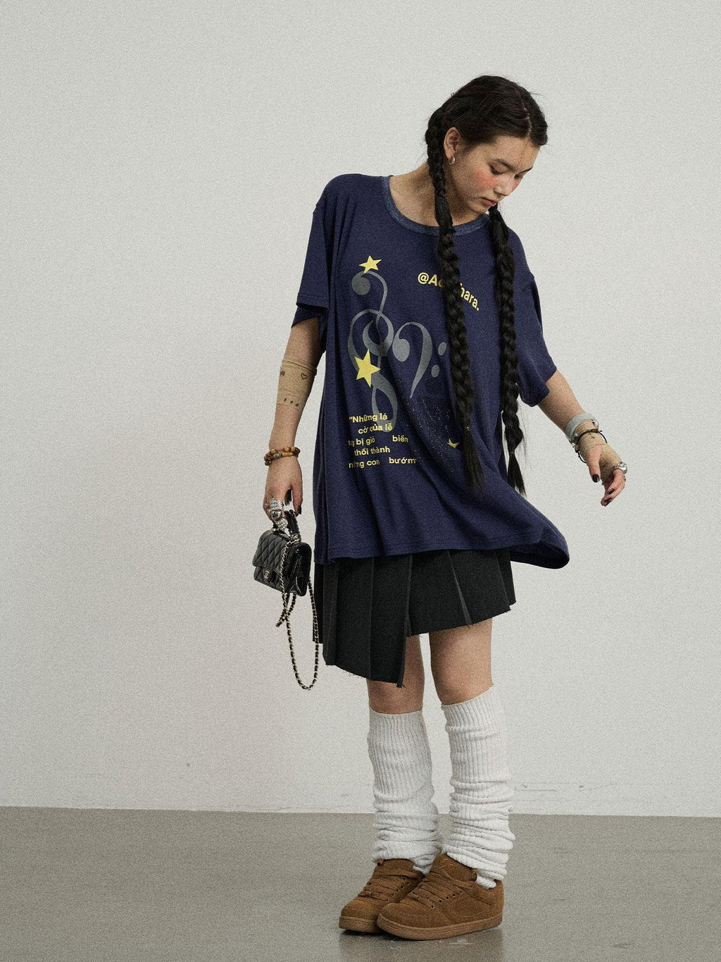 Achihara Electric Creative Print Women'S Lyocell Wool Blend Oversized T-Shirts
