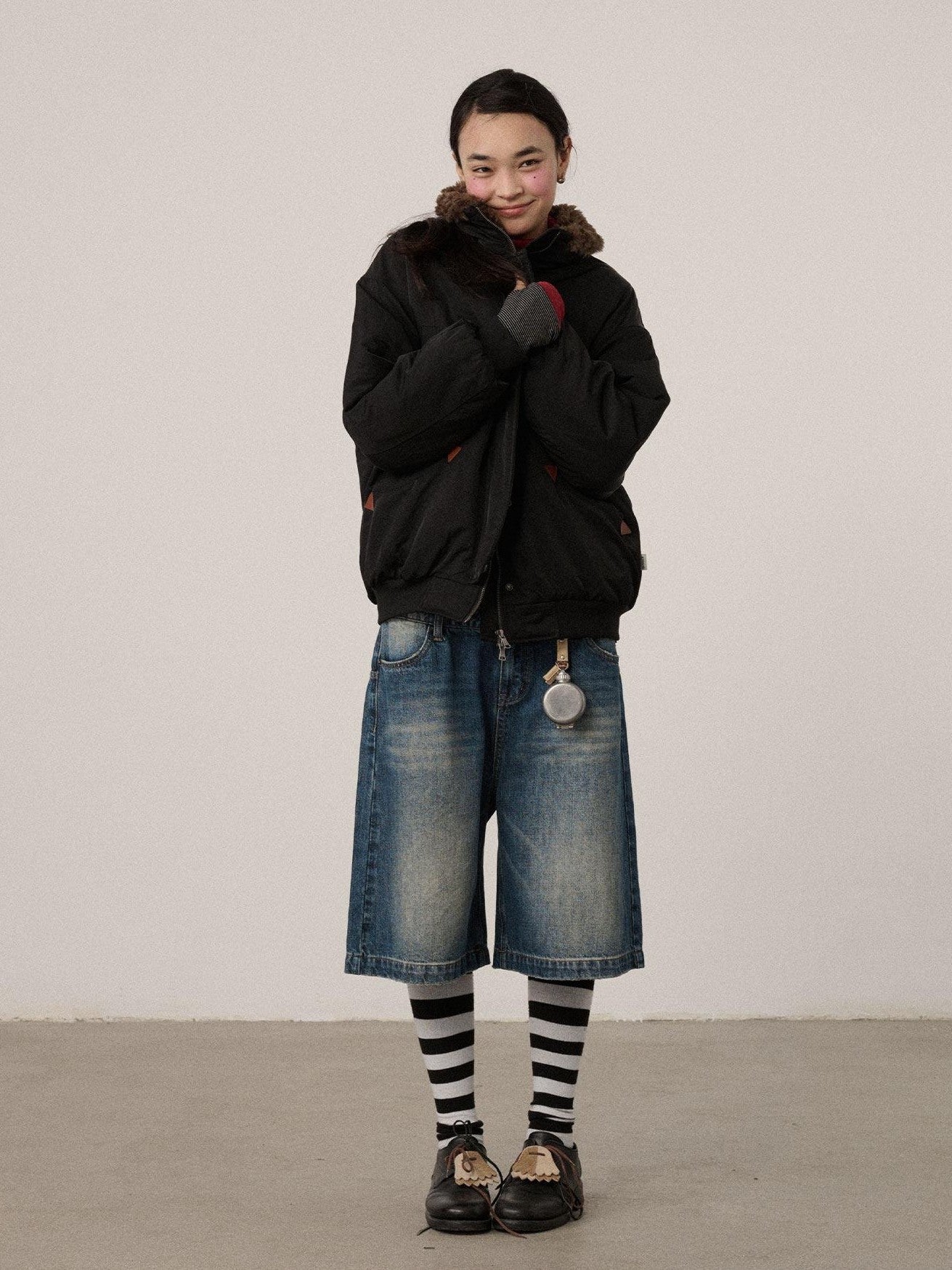 Achihara Embroidered Stand Collar Thickened Loose Women'S Cotton Puffer Jackets