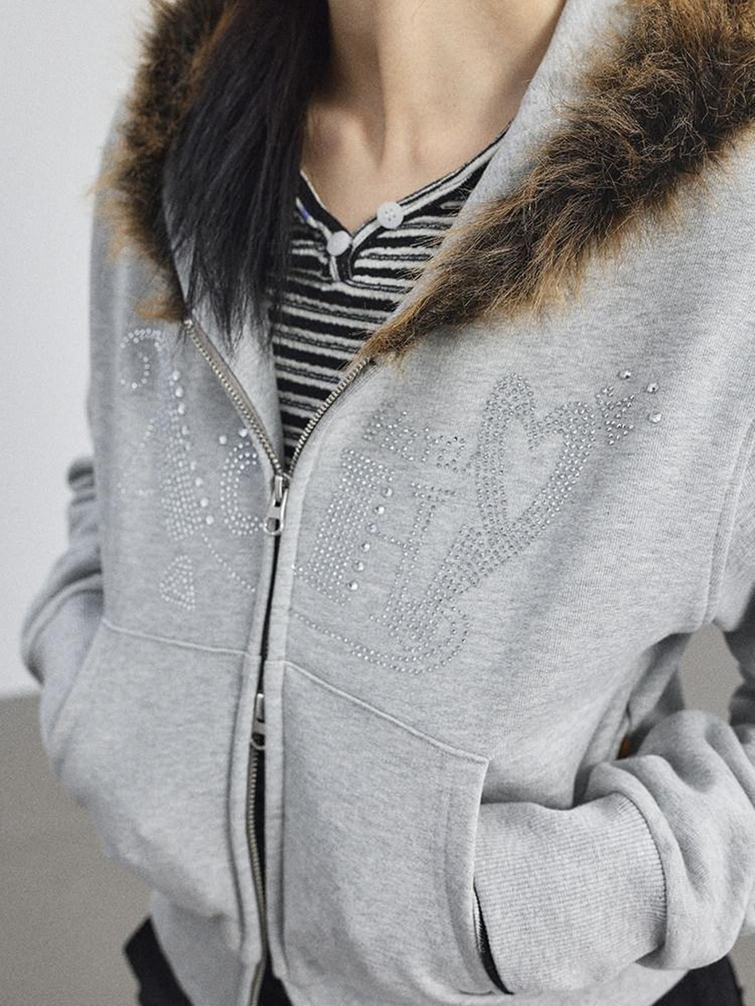 Achihara Fluffy Fur Patch Hooded Slim Short Women'S Cotton Fleece Lined Hoodies