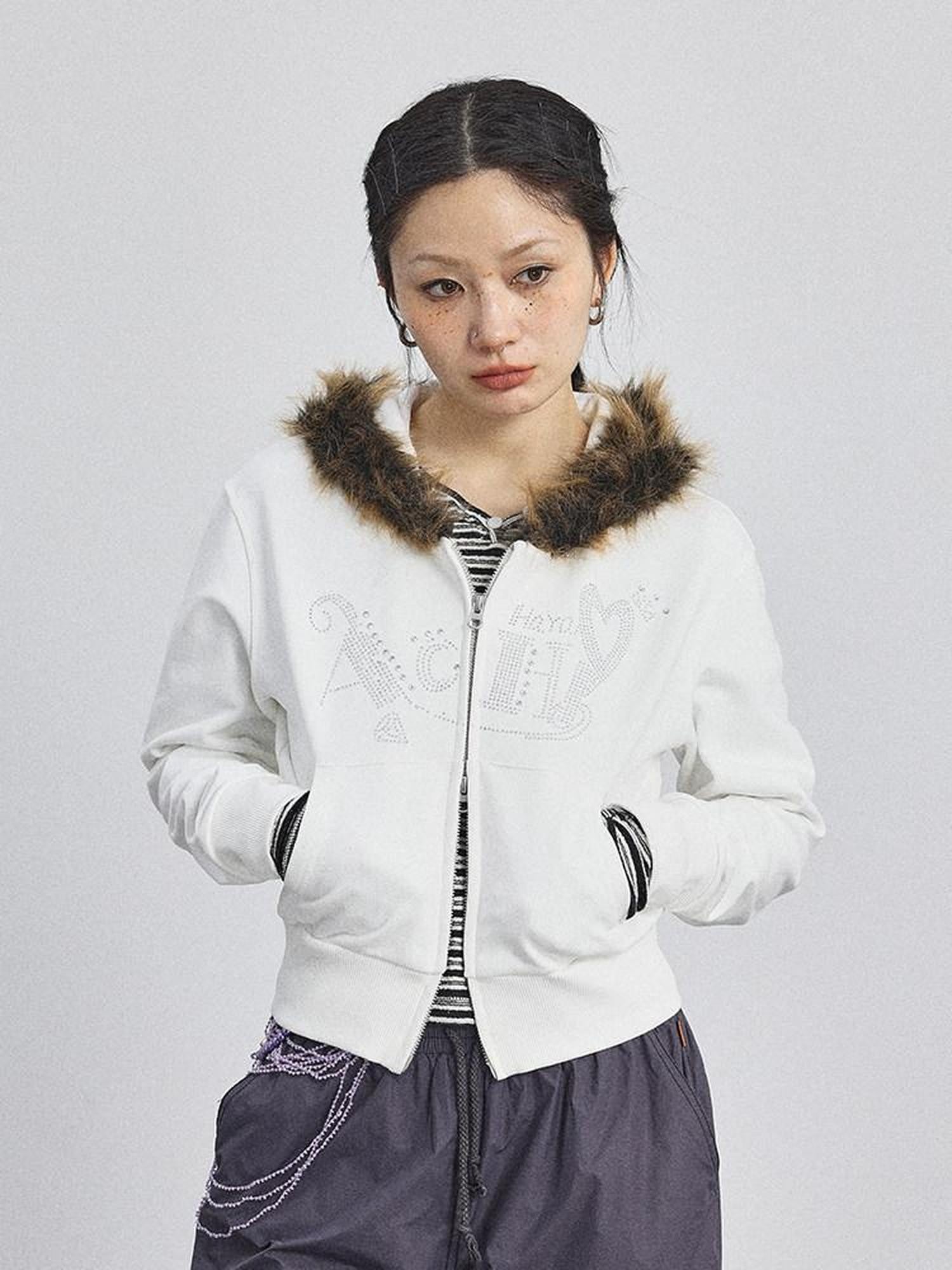 Achihara Fluffy Fur Patch Hooded Slim Short Women'S Cotton Fleece Lined Hoodies